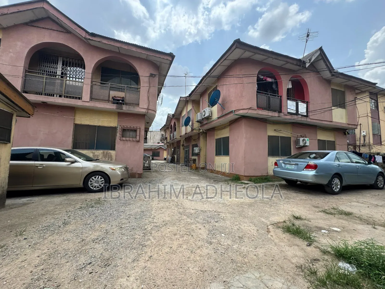 Land Measuring 1256sqm With a Well Maintained 9units of 3bedroom Flat in Ogba