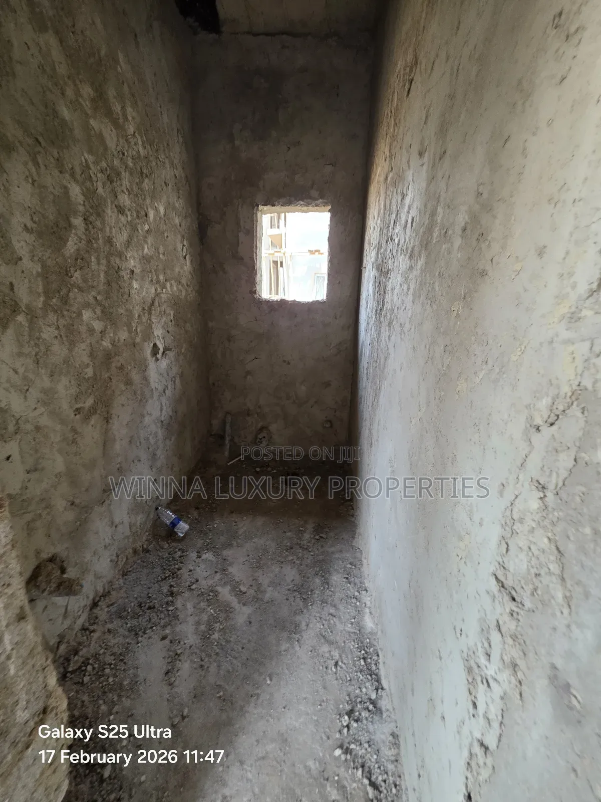 6bdrm Duplex in Diamond City, Lugbe District for sale in Lugbe District