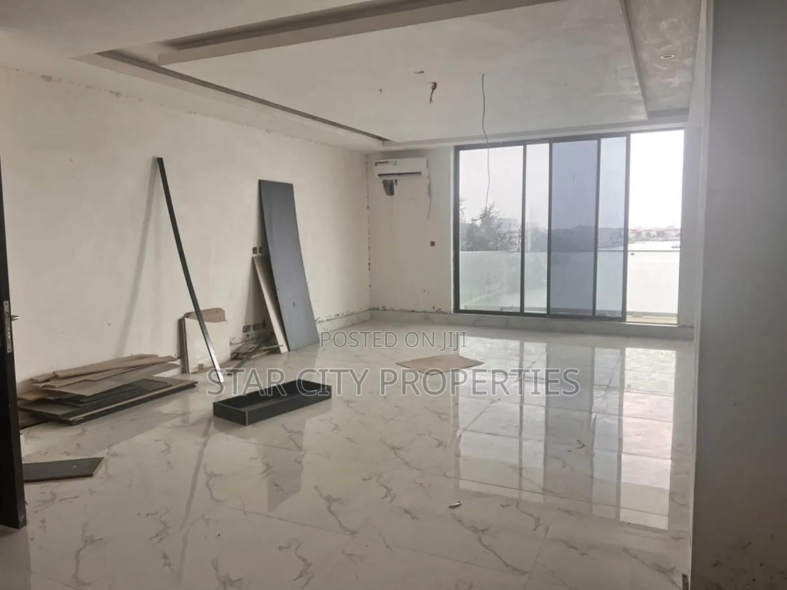 4bdrm Maisonette in Ikoyi Lagos, Banana Island for sale in Banana Island