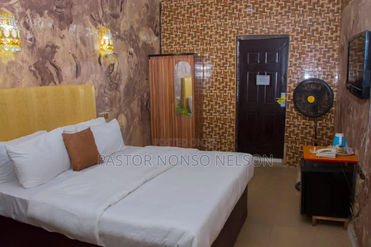 Furnished 20bdrm House in Abba Father, Owerri for sale in Owerri