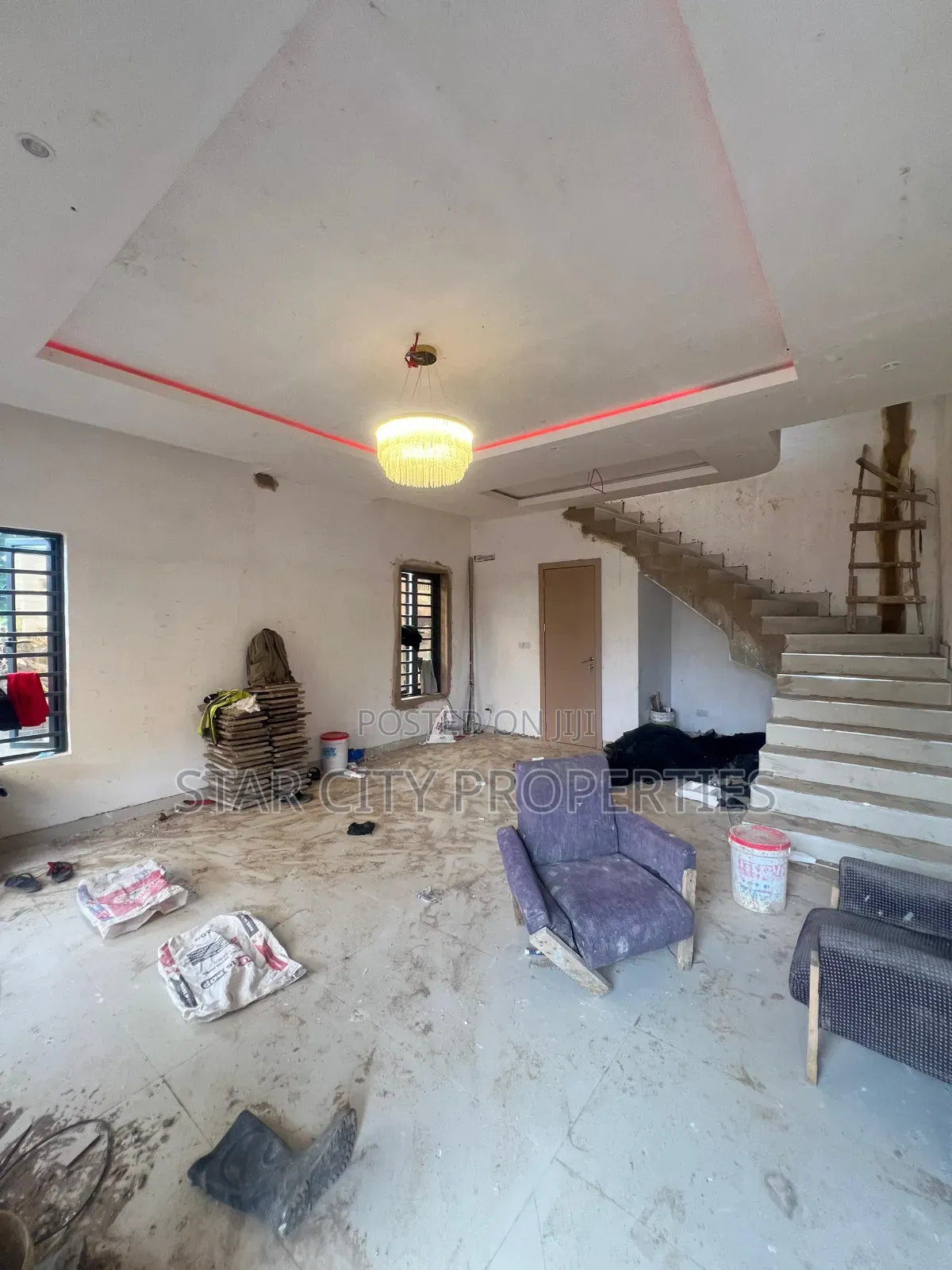 5bdrm Duplex in Surulere Lagos for sale in Surulere