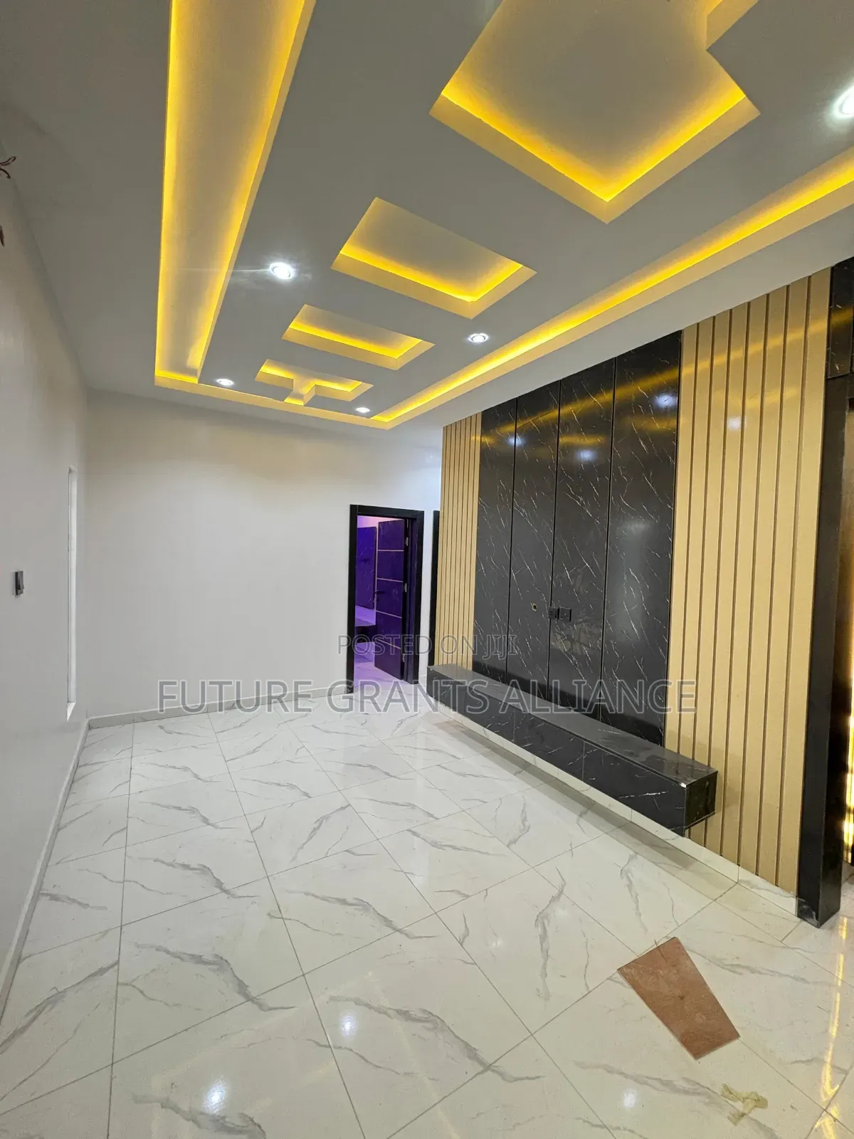 5bdrm Apartment in Amazing Grace, Oko-Oba for sale in Oko-Oba