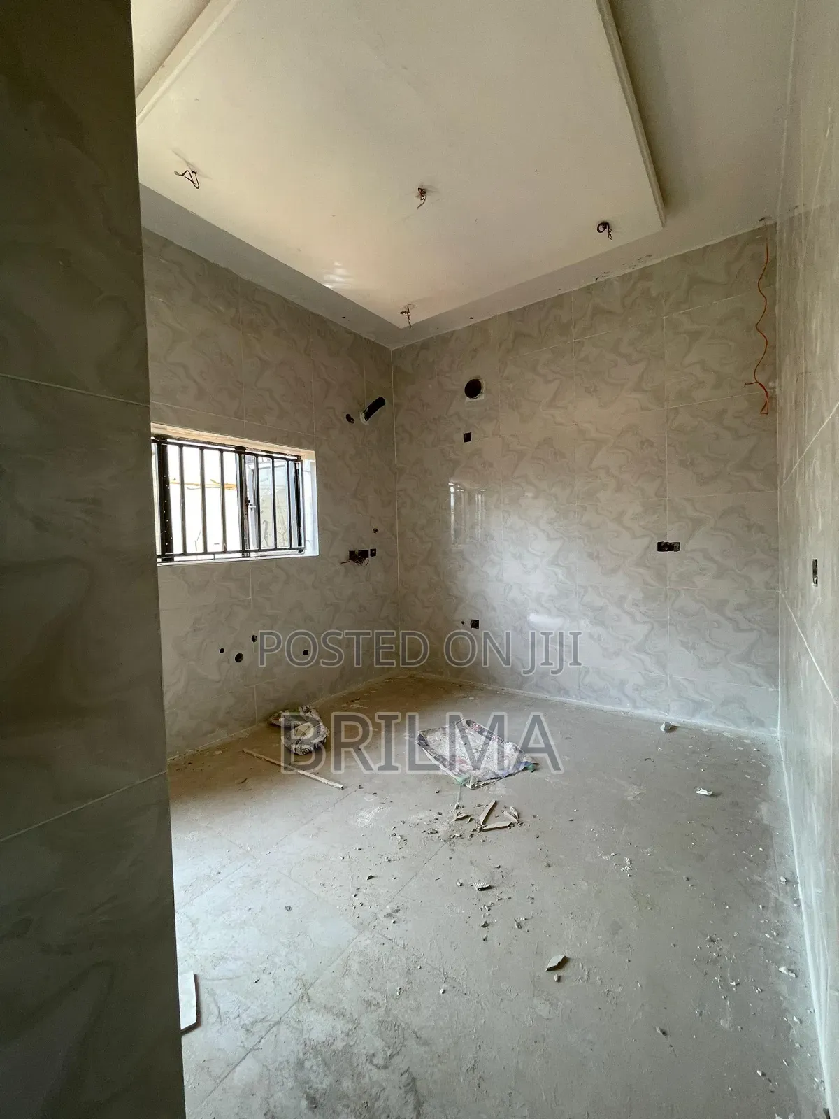 4bdrm Duplex in Kaura for sale in Kaura