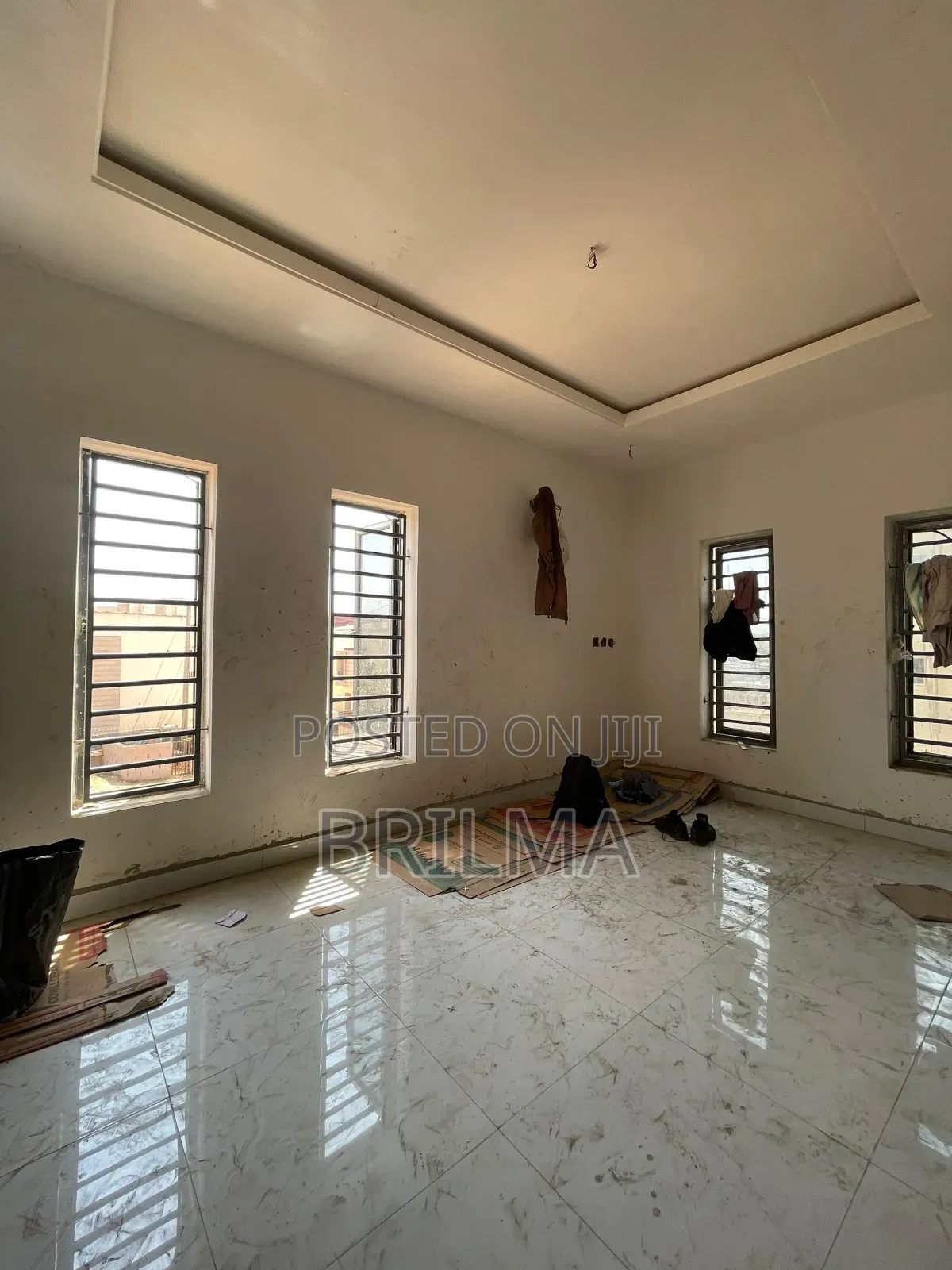 4bdrm Duplex in Kaura for sale in Kaura