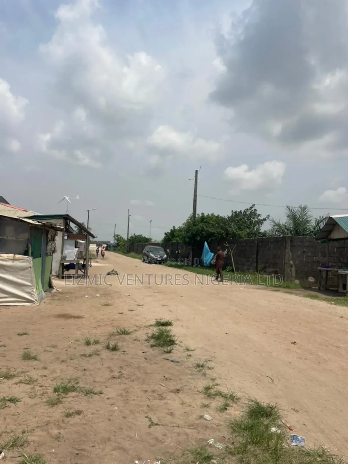 3bdrm Bungalow in Ilege Lcda, Lekki Expressway for sale in Lekki Expressway