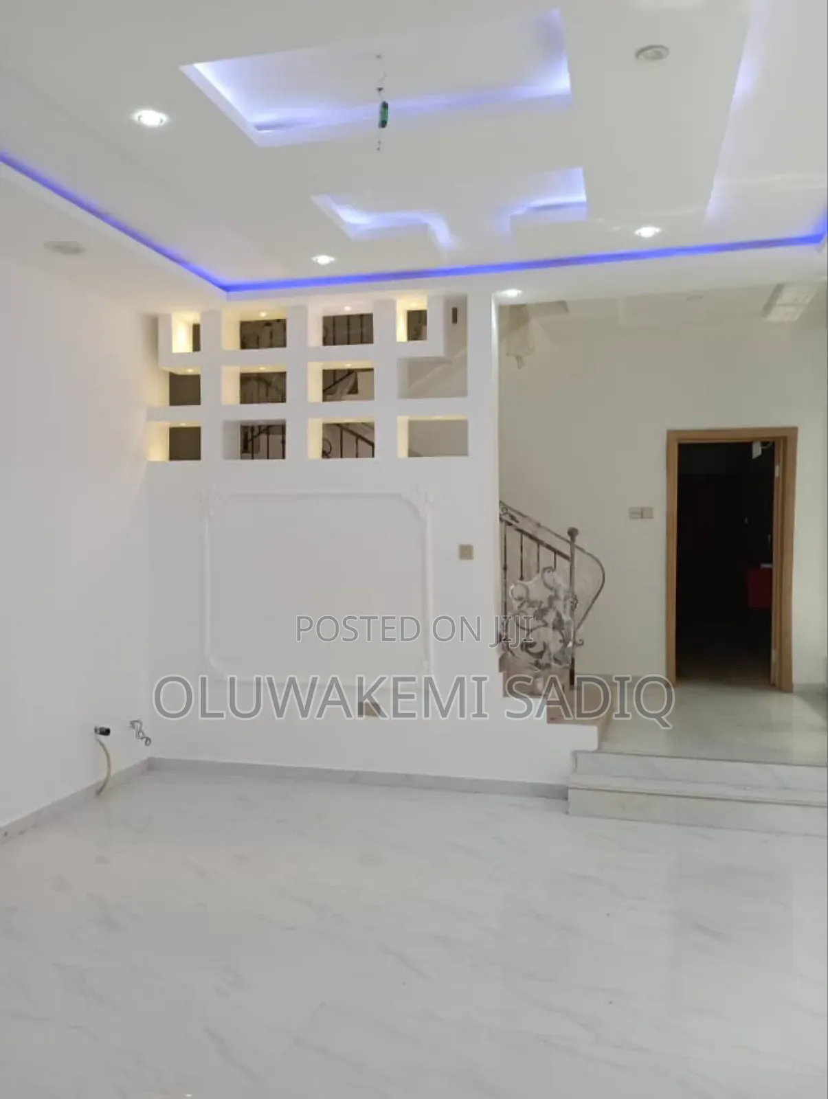 5bdrm Duplex in Omole Phase1 for sale in Omole Phase 1