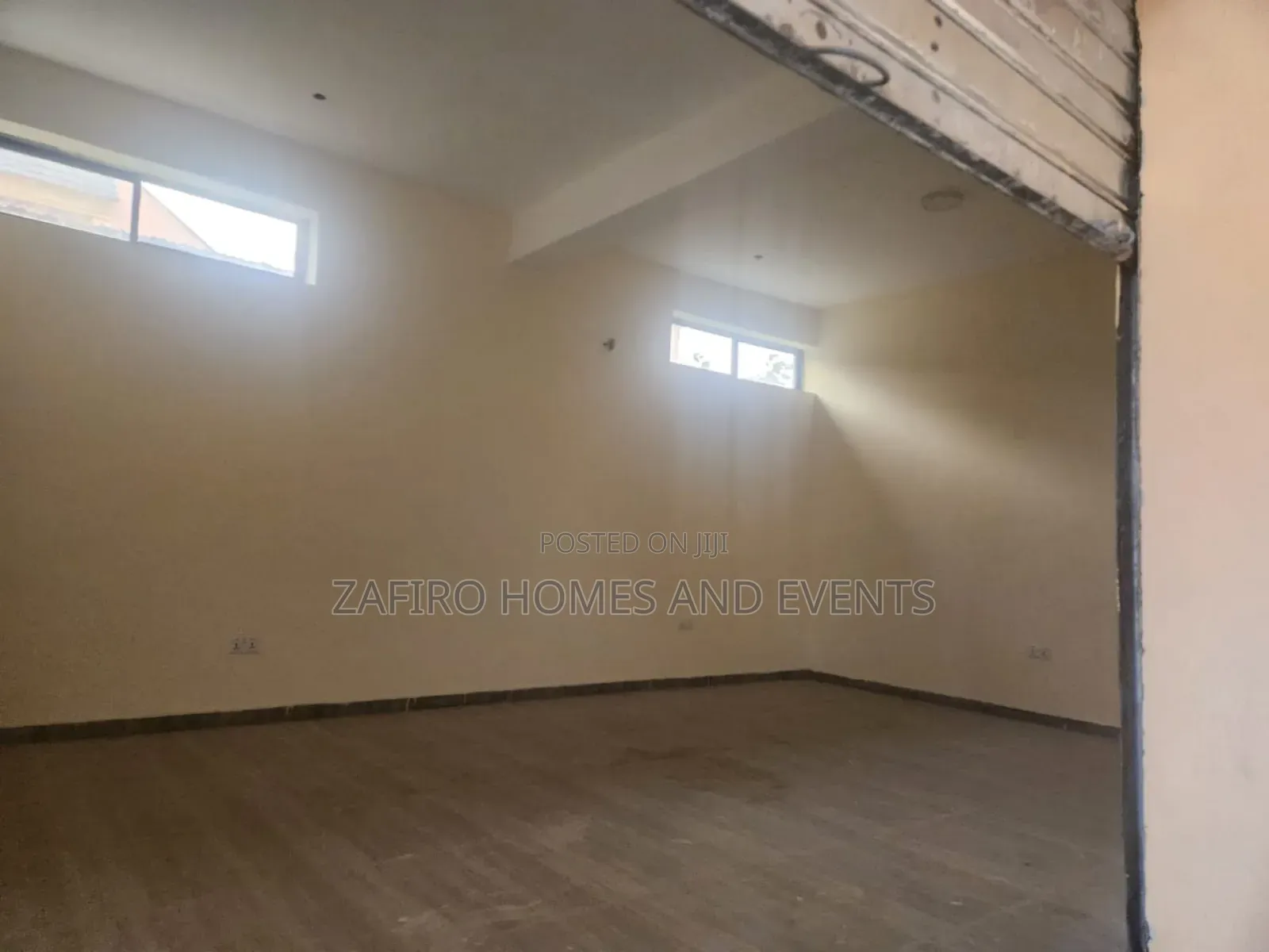 Commercial Shops for Rent at Dugbe Alawo in Ibadan