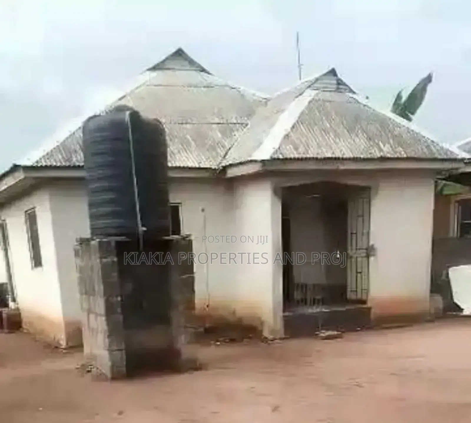 2bdrm Bungalow in Ope Ibi, Ado-Odo/Ota for sale in Ado-Odo/Ota