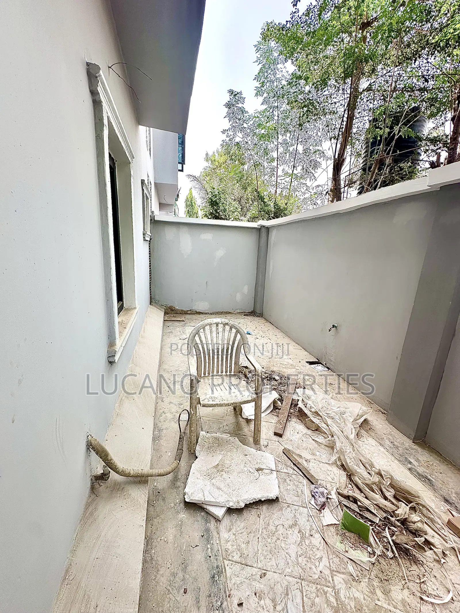 5bdrm Duplex in Wuse District for sale in Zone 4 / Wuse
