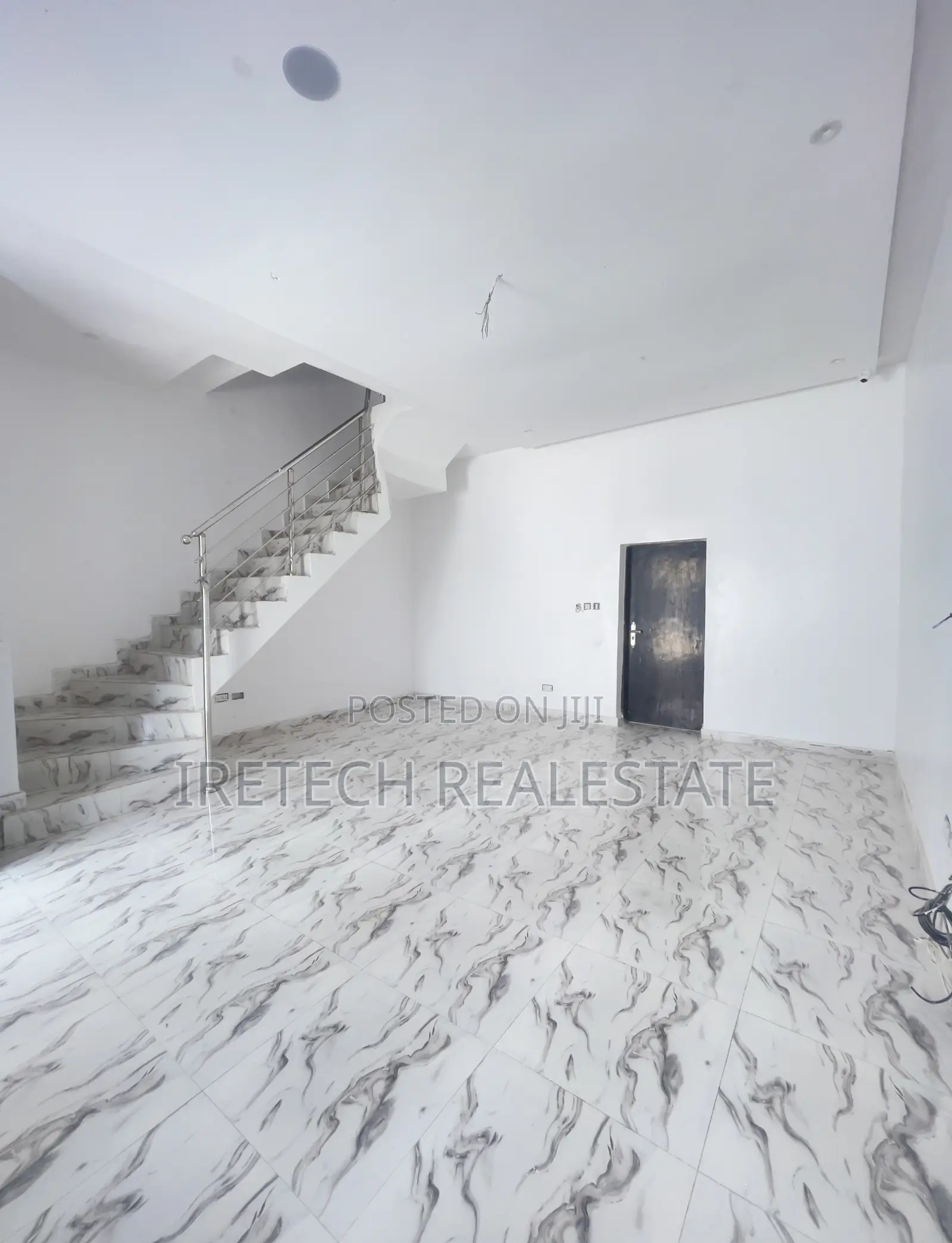 3bdrm Townhouse/Terrace in Ajah by Abraham, Off Lekki-Epe Expressway in Off Lekki-Epe Expressway
