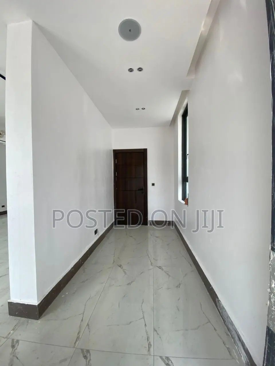 5bdrm Duplex in Itumo Ogbonna, Lekki Phase 1 for sale in Lekki Phase 1