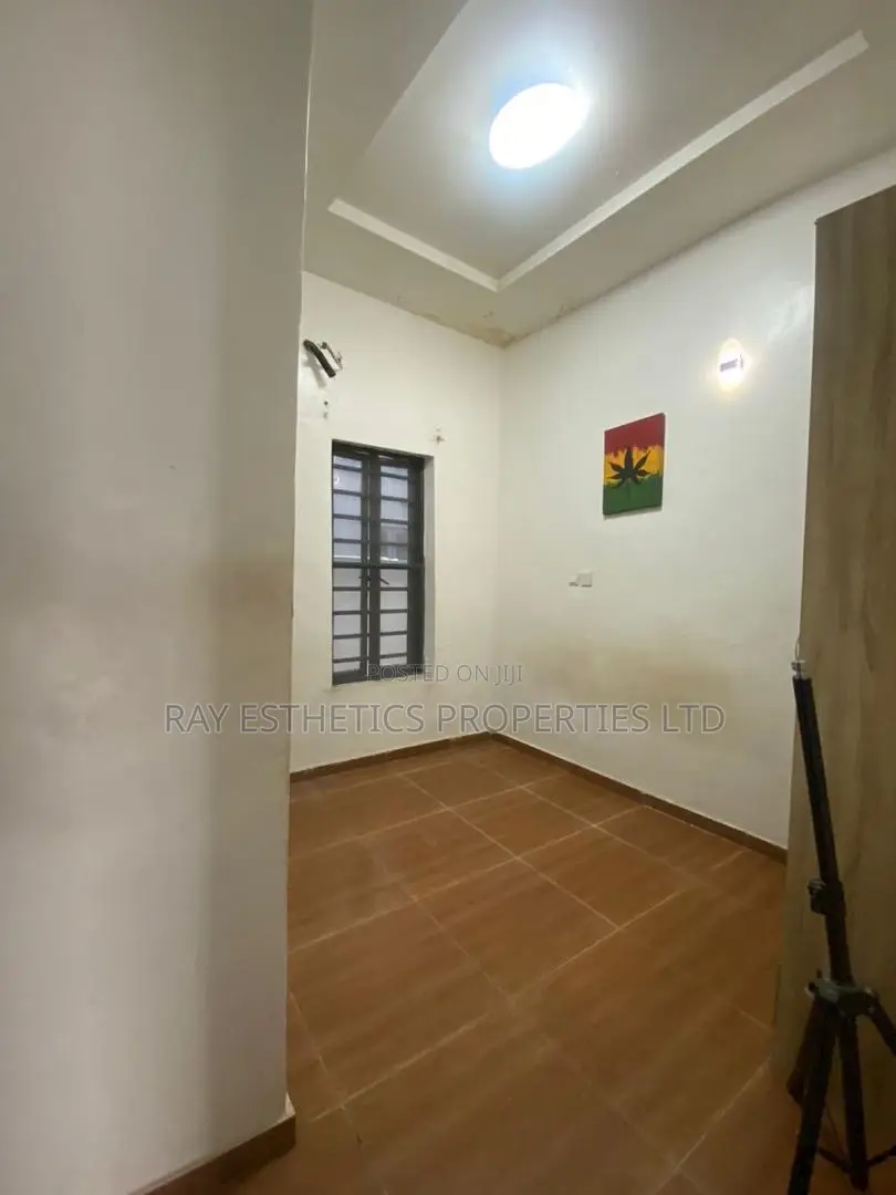 4bdrm Duplex in Spring Valley Estate, Off Lekki-Epe Expressway for rent in Off Lekki-Epe Expressway