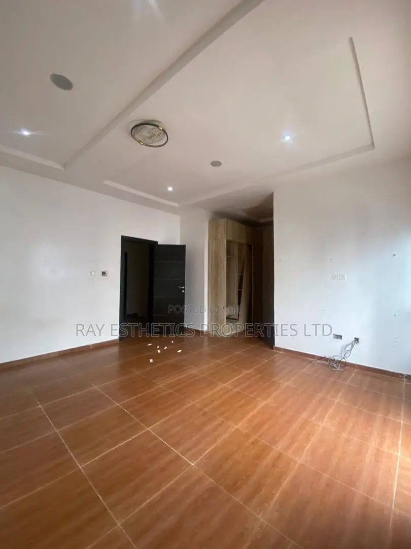 4bdrm Duplex in Spring Valley Estate, Off Lekki-Epe Expressway for rent in Off Lekki-Epe Expressway