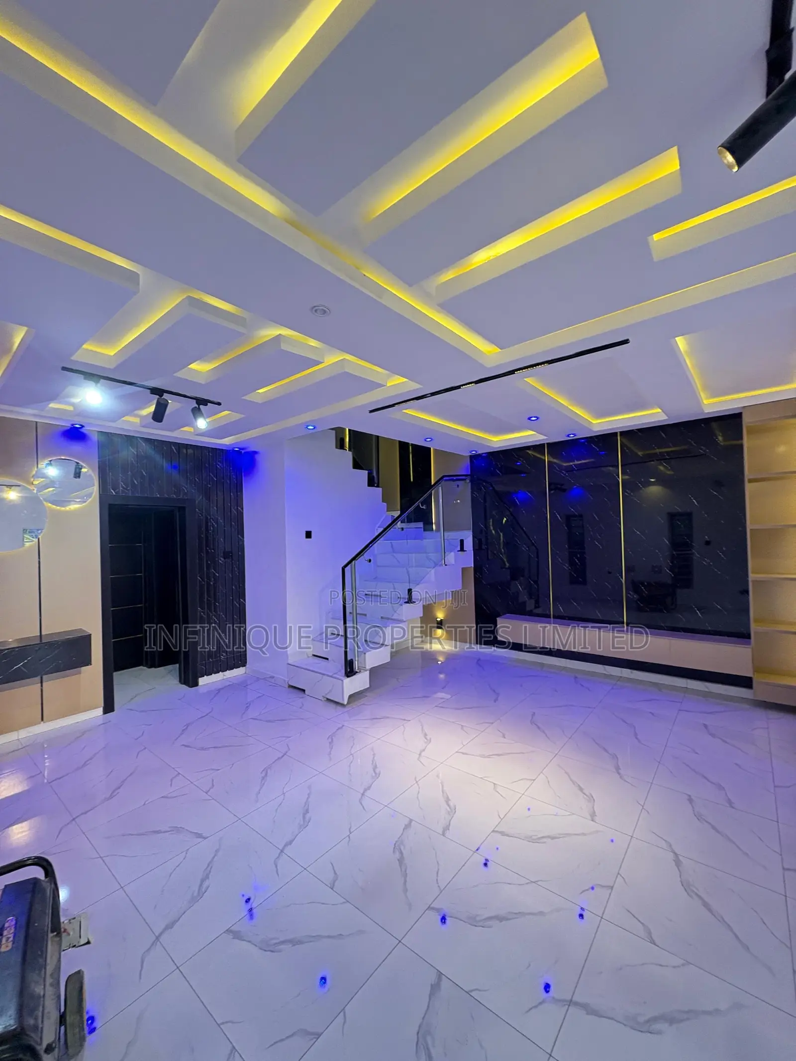 5bdrm Duplex in Amazing Grace Estate, New Oko Oba for sale in New Oko Oba