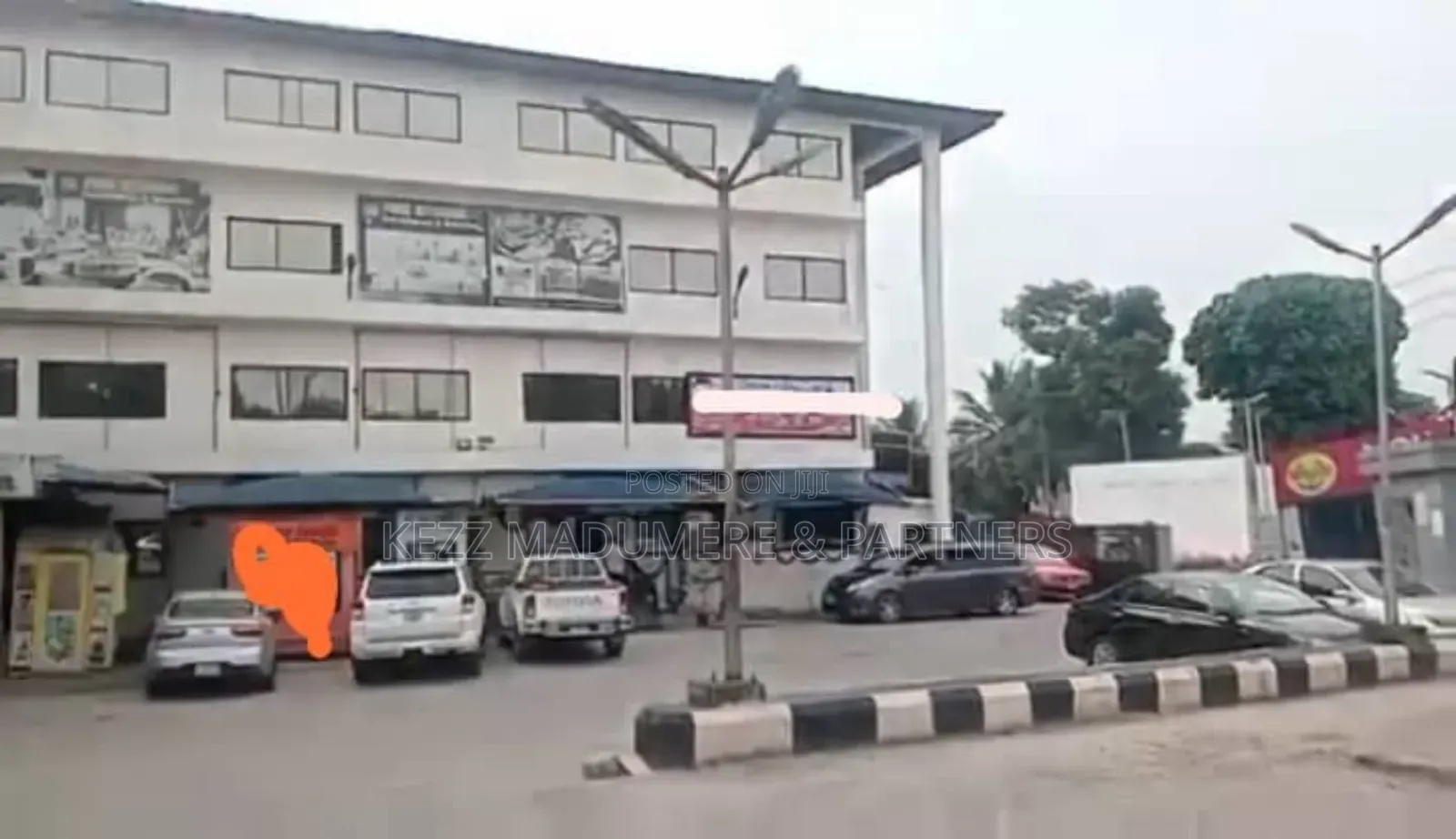 For Sale : Massive Commercial Plaza on Aba Rd, Ph in Aba Expressway