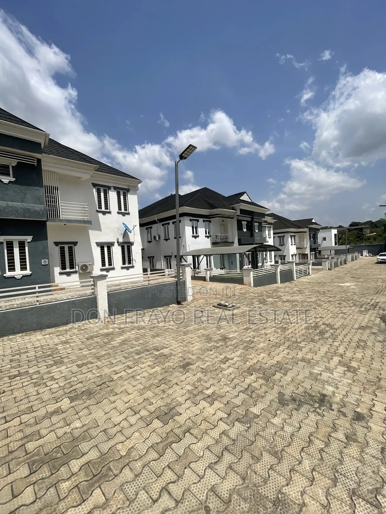 Furnished 4bdrm Duplex in Jericho for rent in Jericho