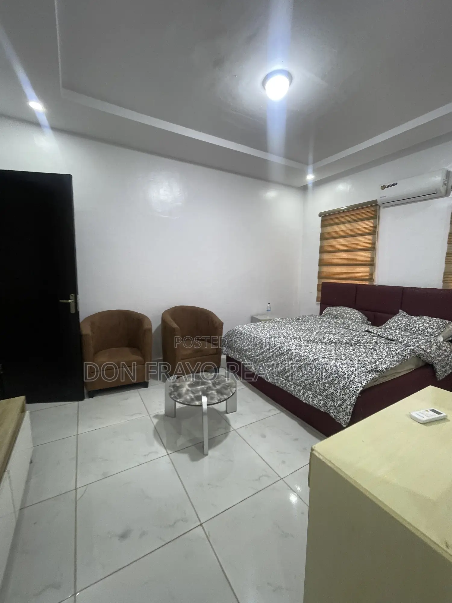 Furnished 4bdrm Duplex in Jericho for rent in Jericho