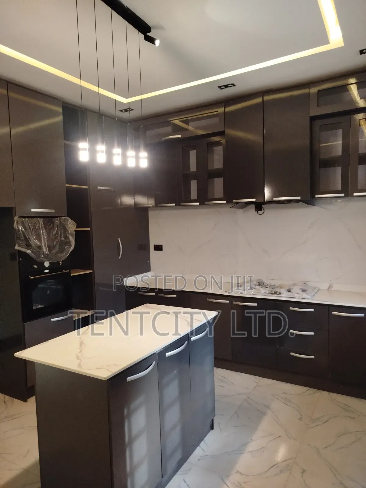 5bdrm Duplex in Gra, Enugu for sale in Enugu