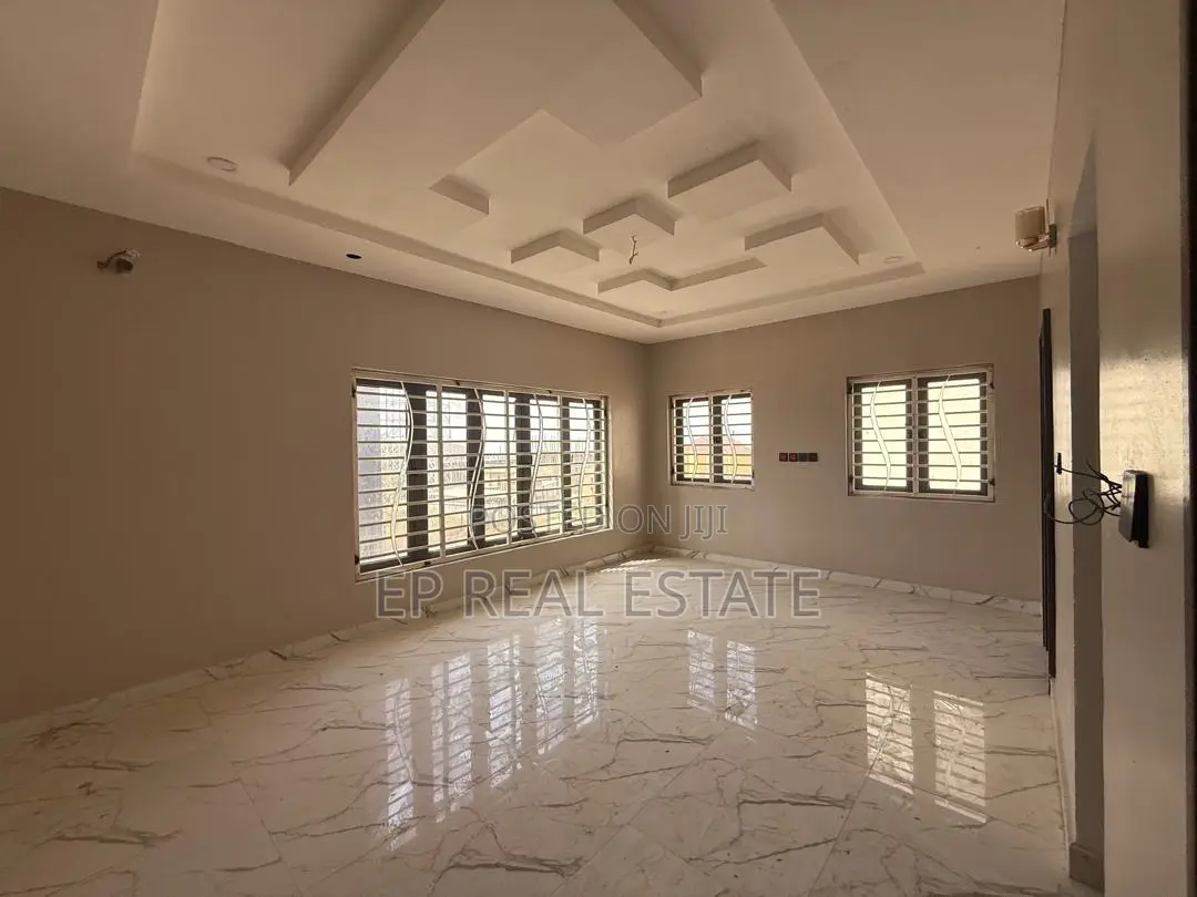 5bdrm House in Guzape District for sale in Guzape District