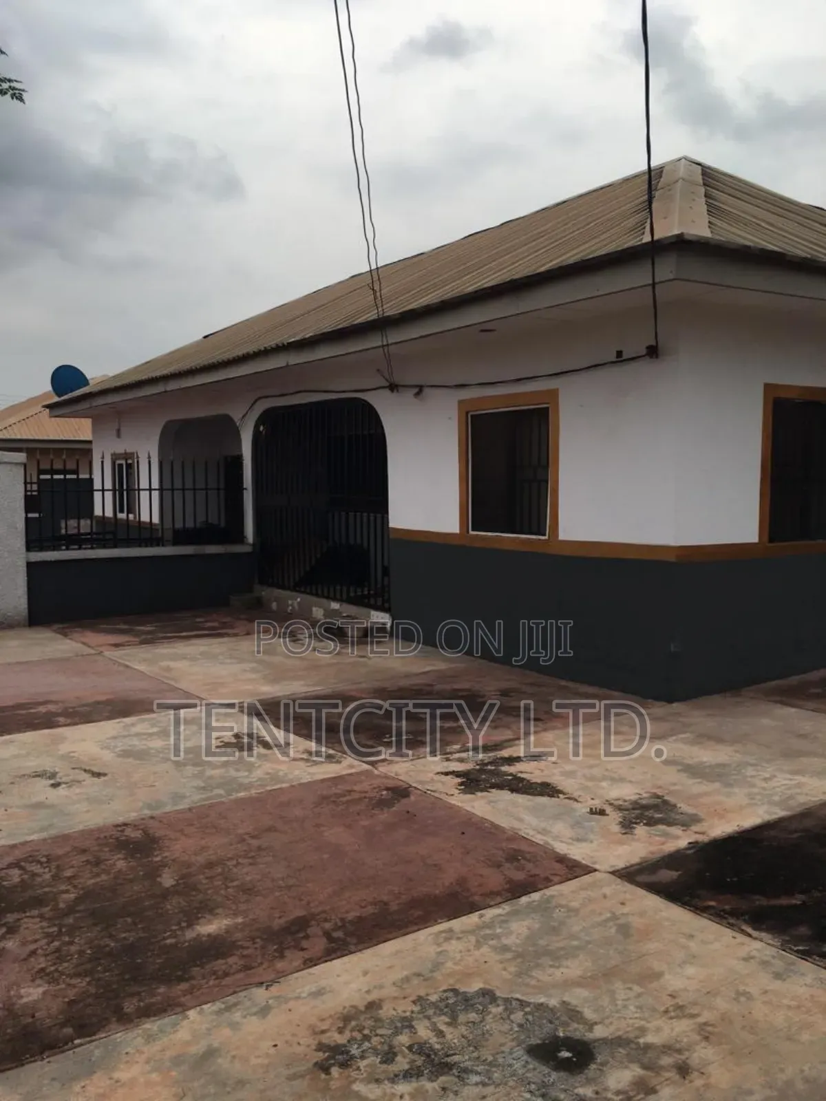 4bdrm Bungalow in Bethel Estate, Enugu for sale in Enugu