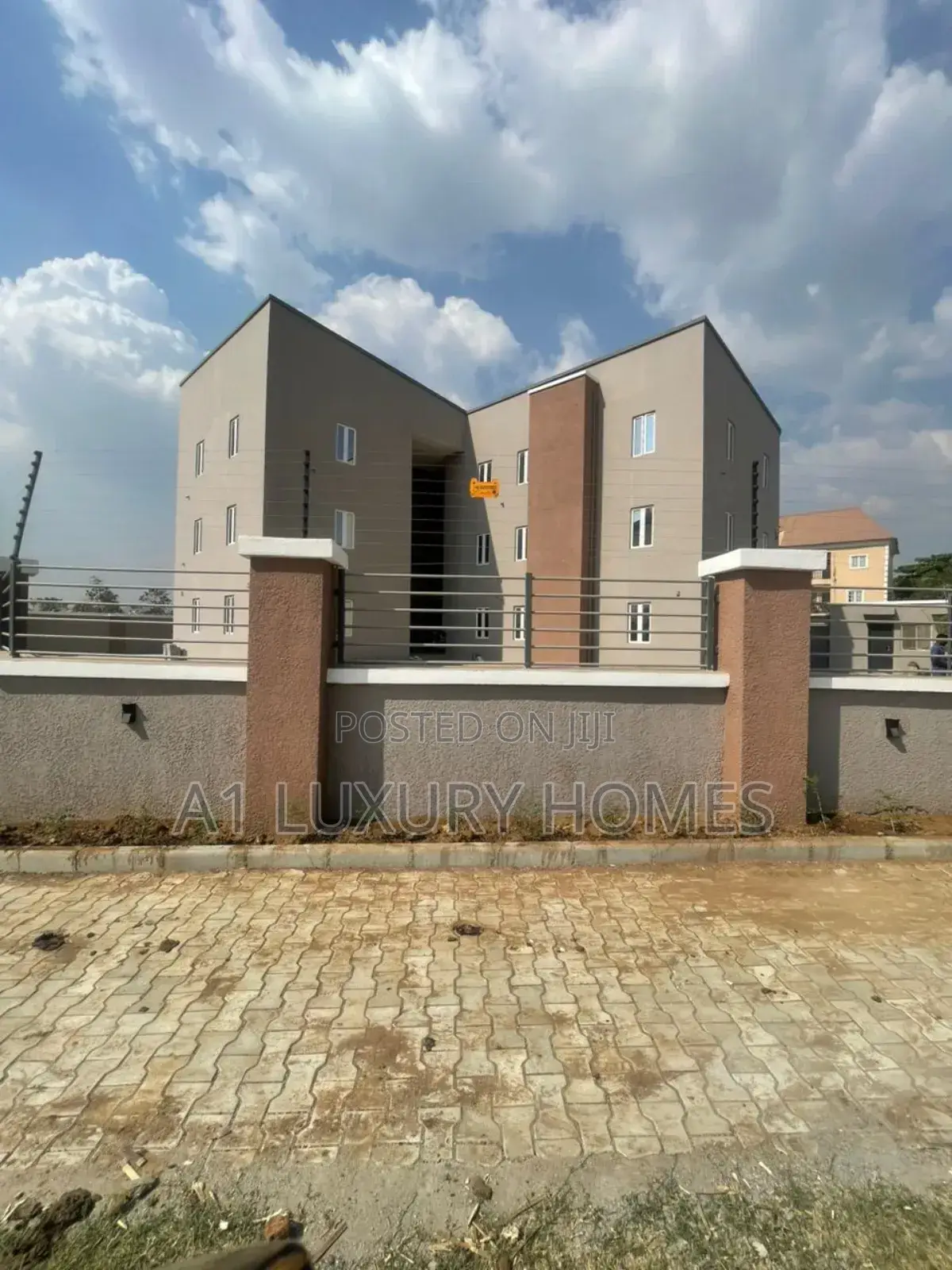 2bdrm Block of Flats in Jahi for sale in Jahi