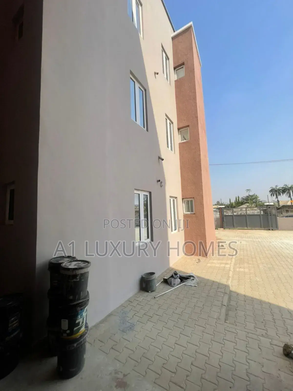 2bdrm Block of Flats in Jahi for sale in Jahi
