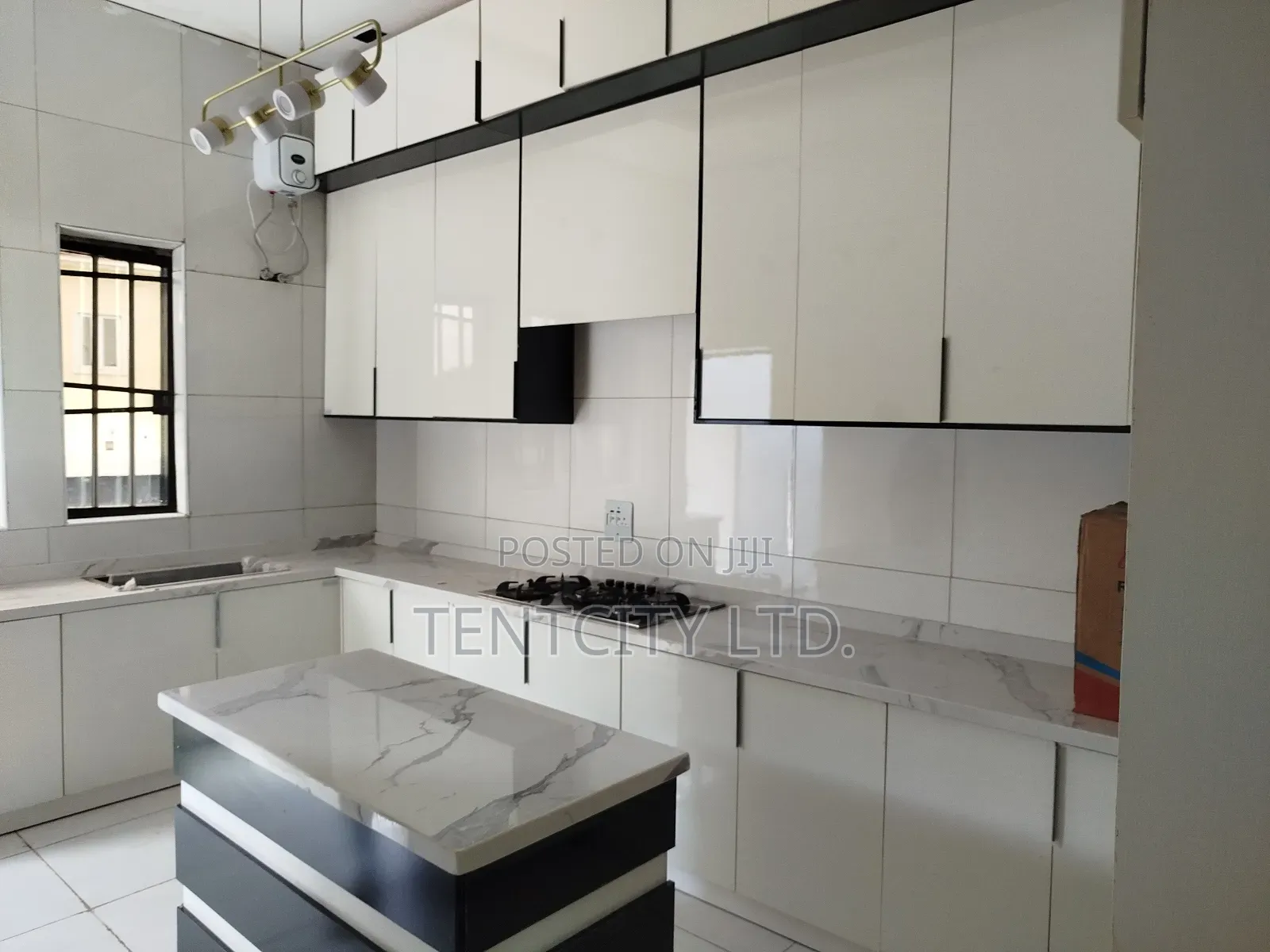 5bdrm Duplex in Thinker'S Corner, Enugu for sale in Enugu