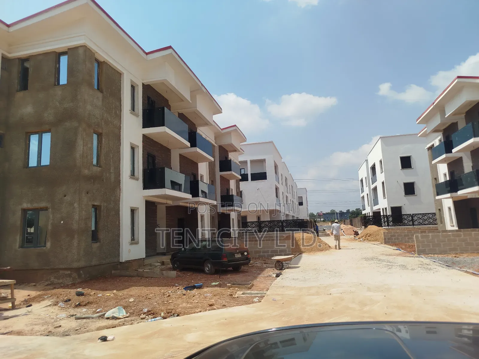 5bdrm Duplex in Shalom Estate, Enugu for sale in Enugu