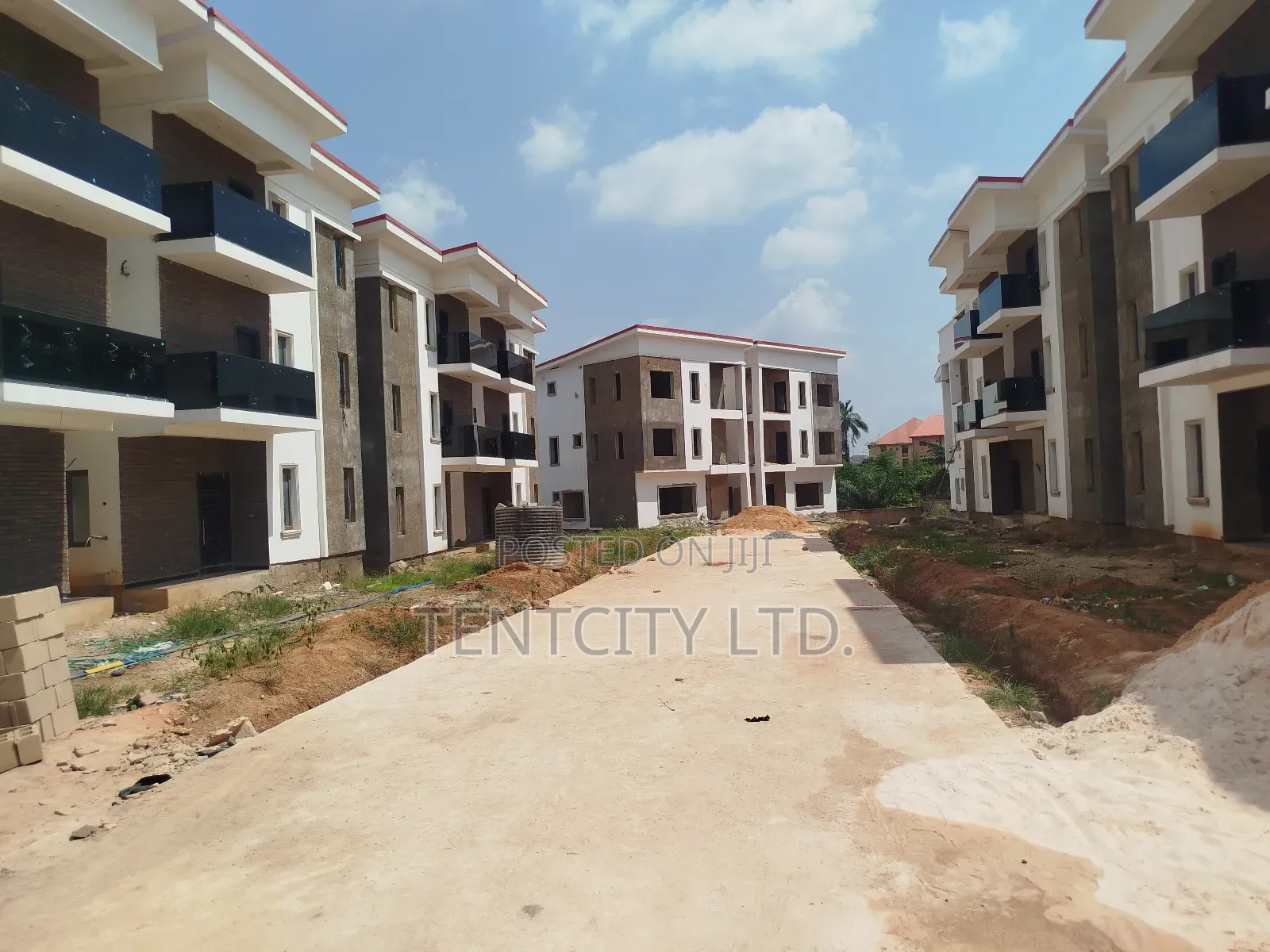 5bdrm Duplex in Shalom Estate, Enugu for sale in Enugu