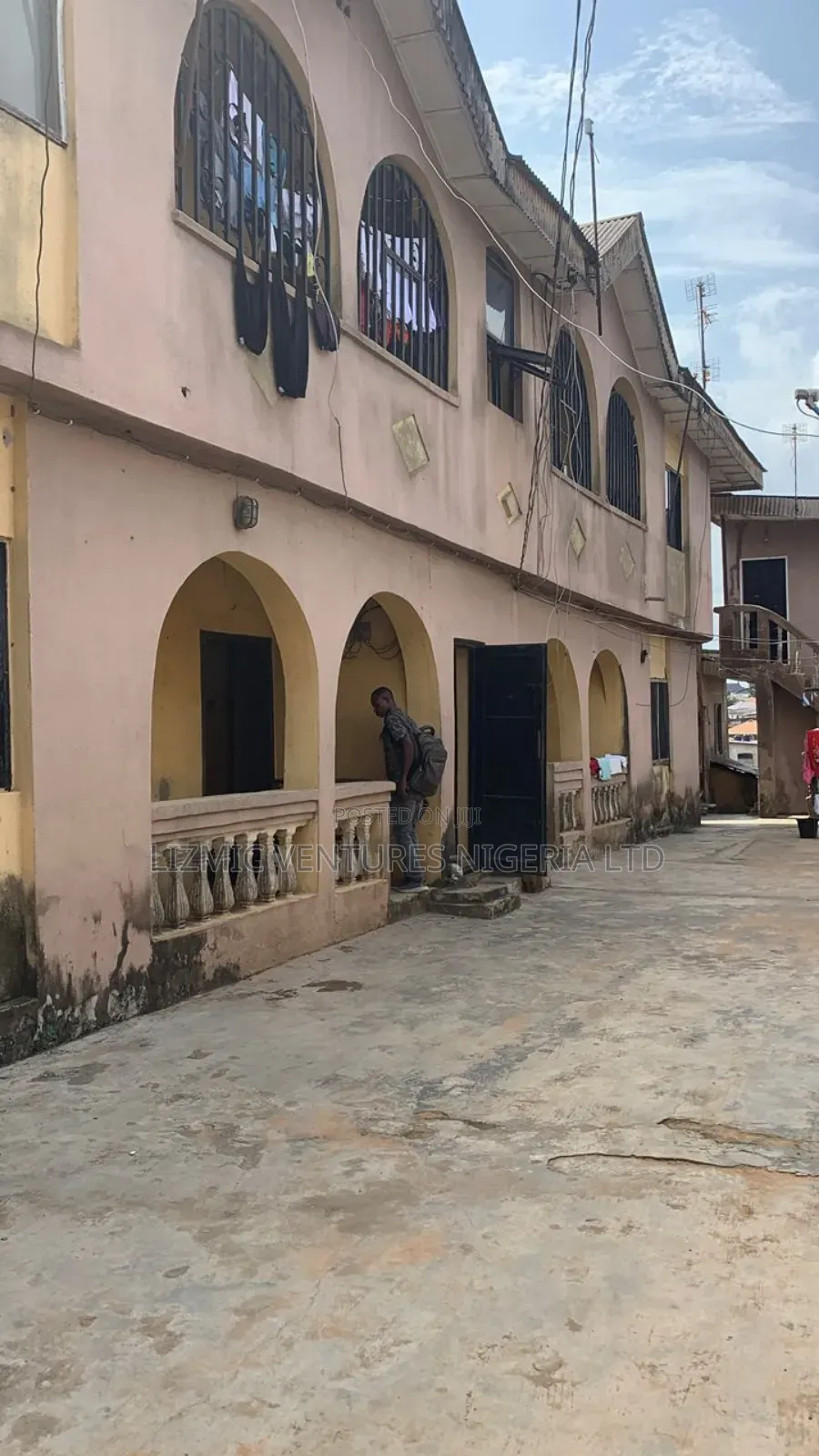 3bdrm Block of Flats in Igando for sale in Igando / Ikotun/Igando