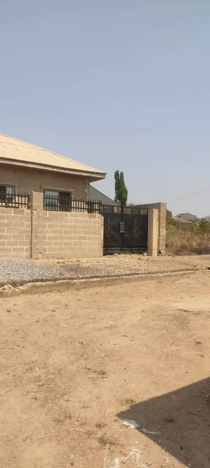 2bdrm Block of Flats in Kasumu Off Akala for sale in Akala Express