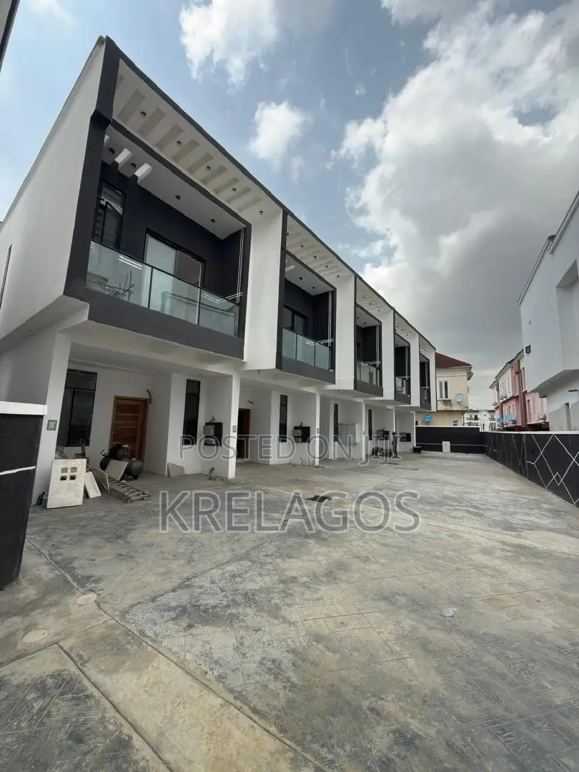 3bdrm Townhouse/Terrace in Chevron for sale in Chevron