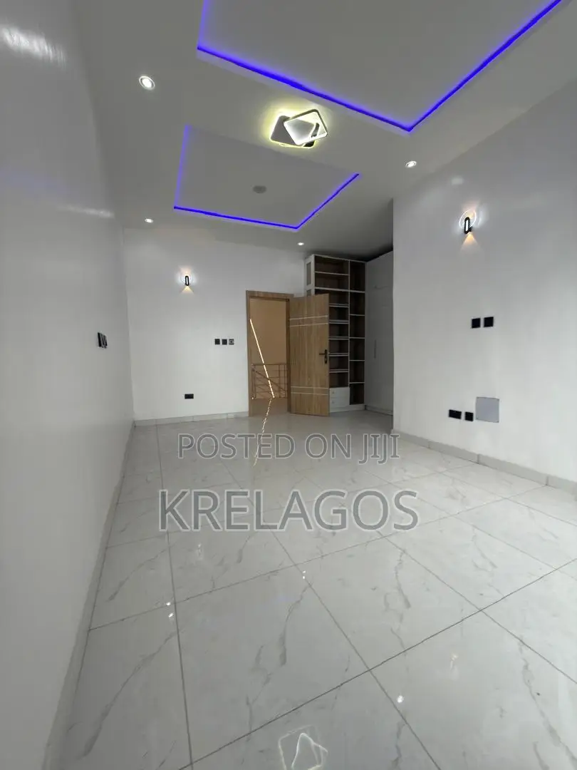 3bdrm Townhouse/Terrace in Chevron for sale in Chevron