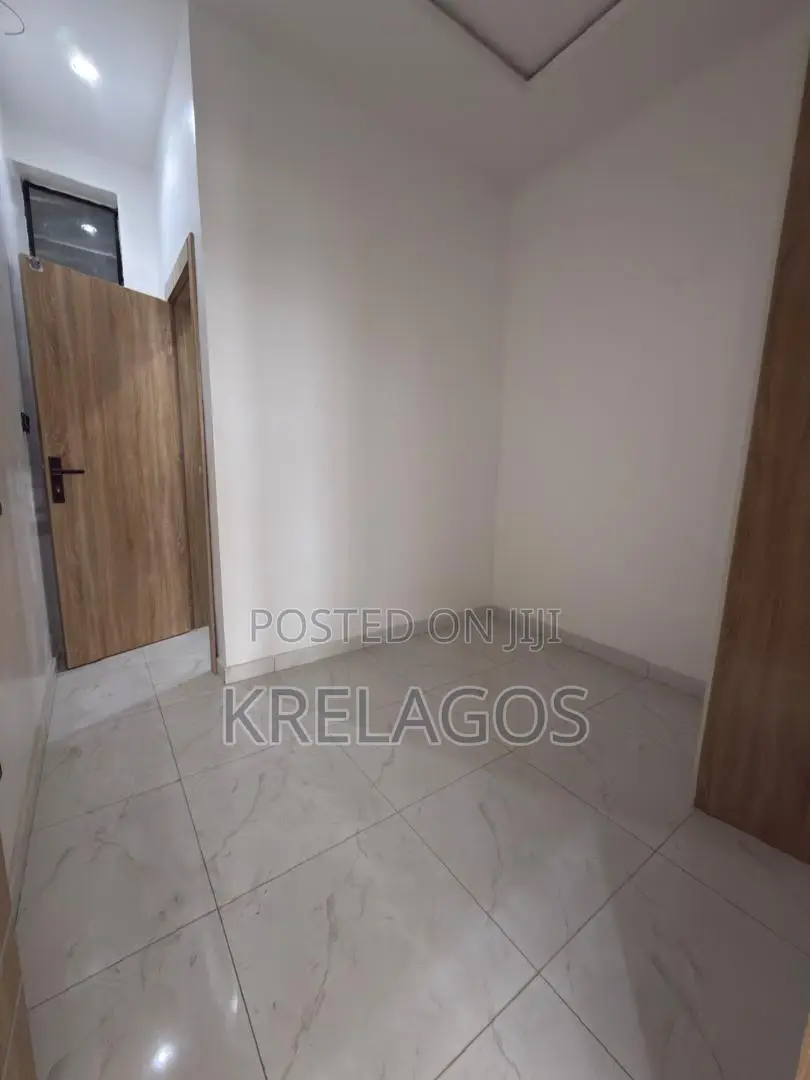 3bdrm Townhouse/Terrace in Chevron for sale in Chevron