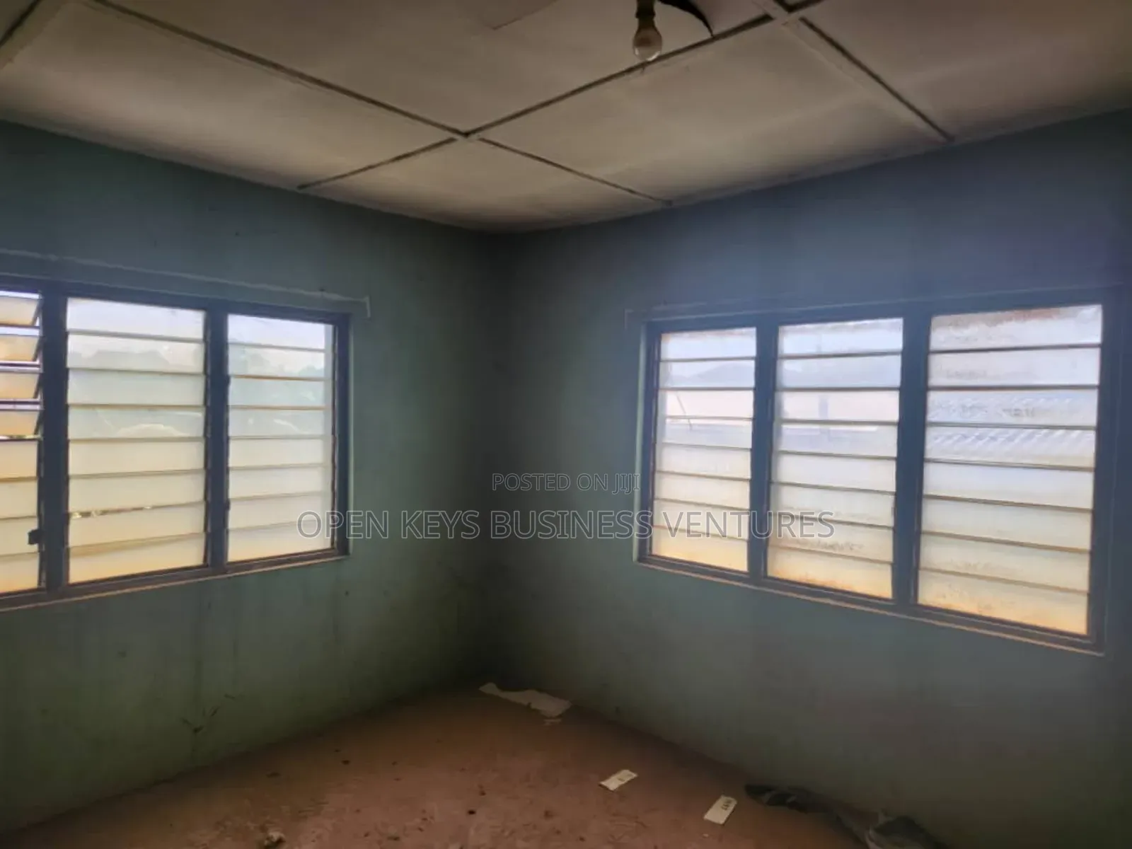 5bdrm Apartment in Alakia for sale in Alakia