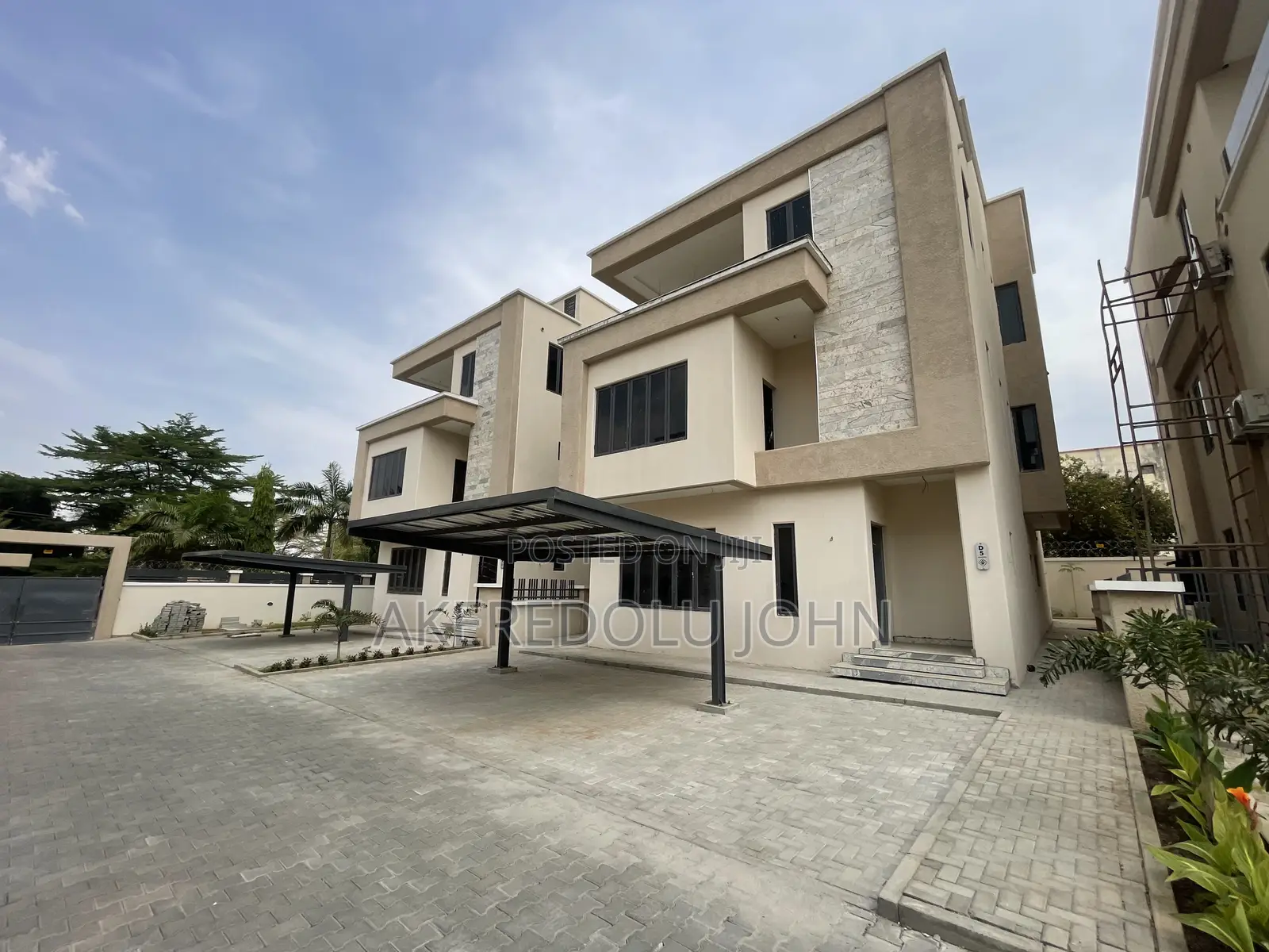 5bdrm Duplex in Zone 7 / Wuse for sale in Zone 7 / Wuse