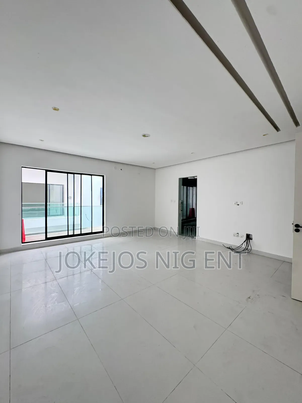 4bdrm Townhouse/Terrace in Ikate for sale in Ikate