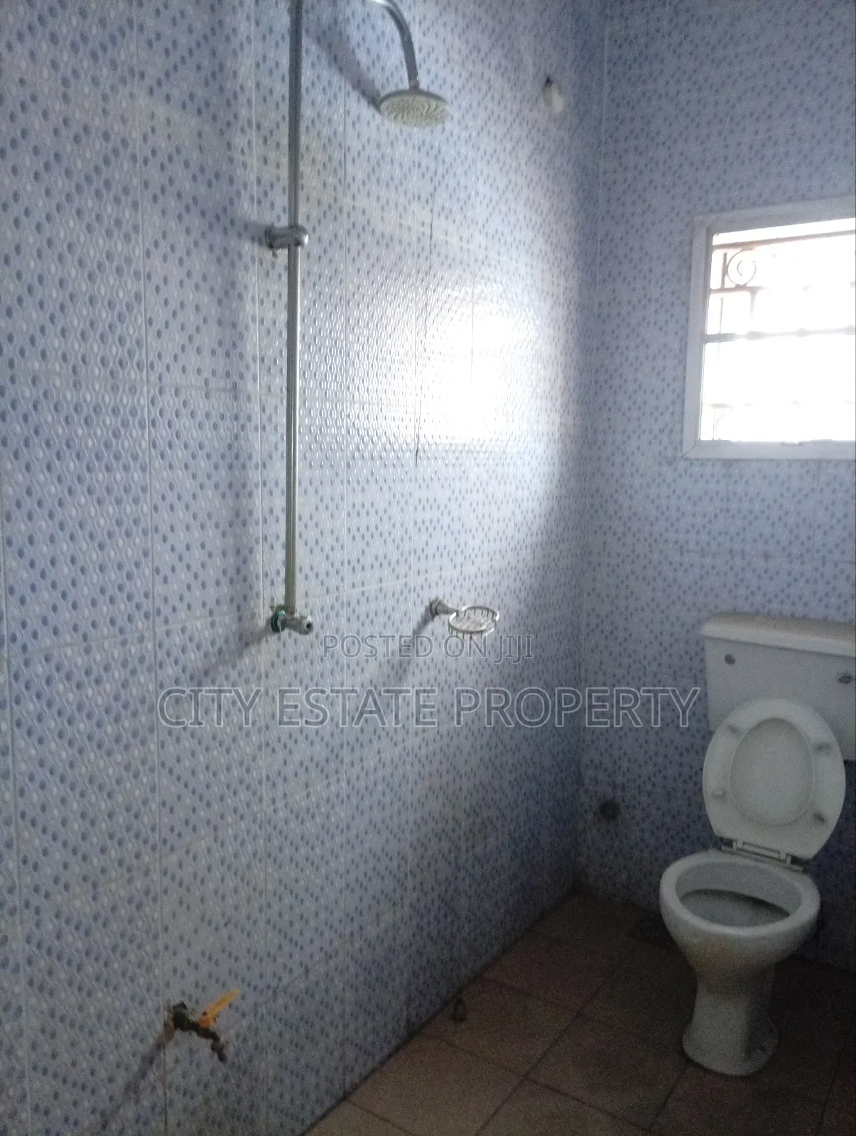 2bdrm Block of Flats in Hrh Estate, Port-Harcourt for rent in Port-Harcourt