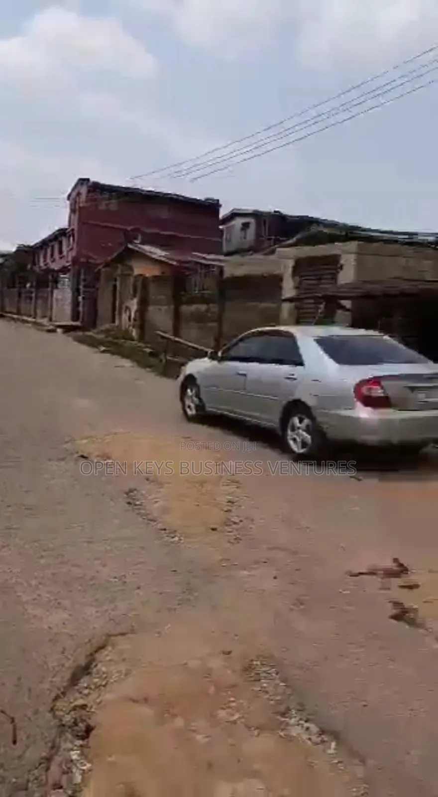 16bdrm House in Old Ife Road, Alakia for sale in Alakia