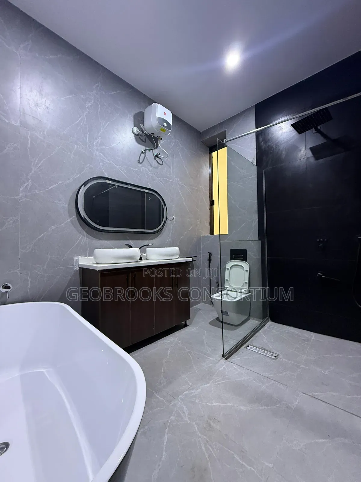 5bdrm House in Engr Lere Adigun Gra, Basorun for sale in Basorun