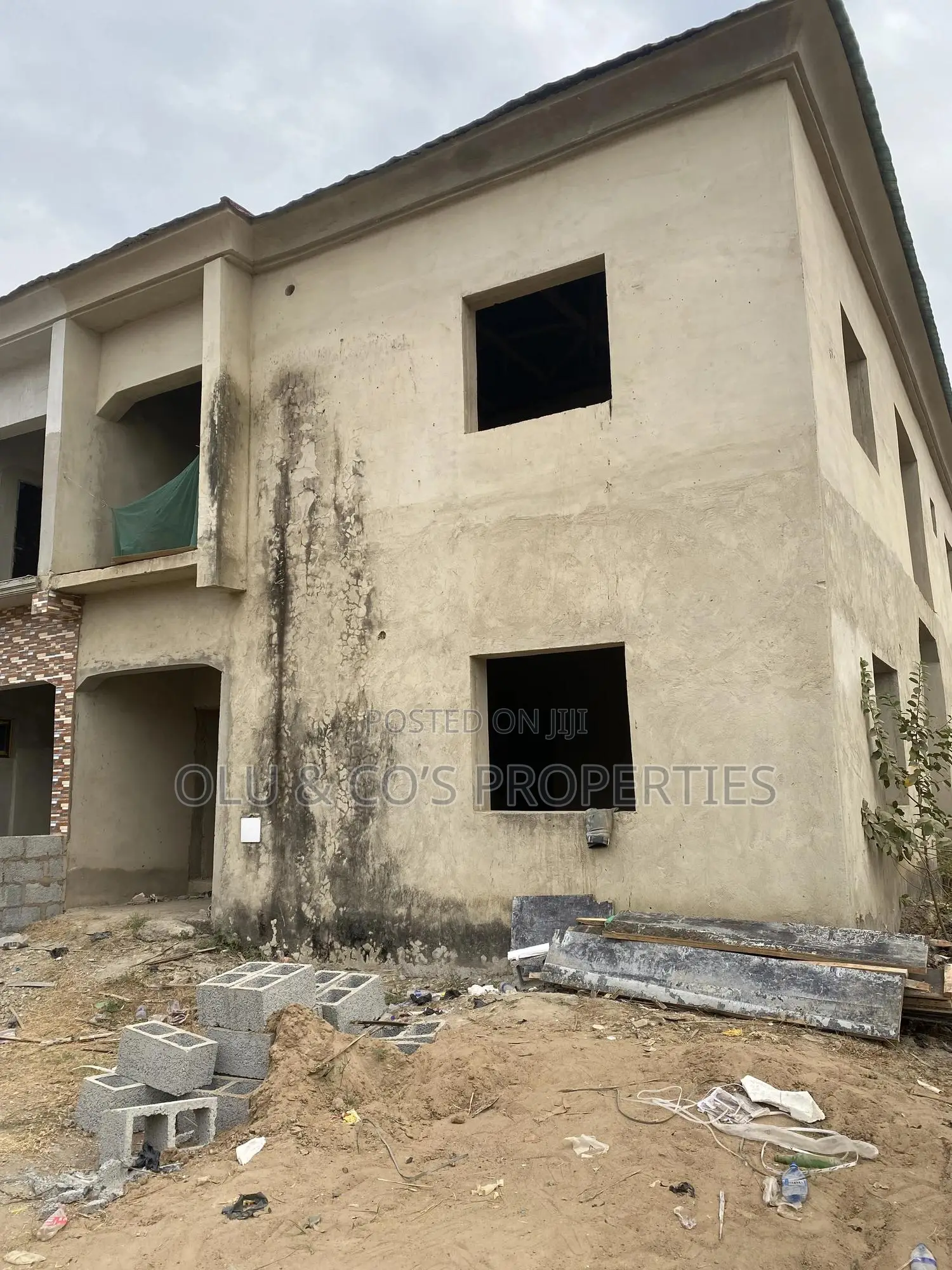 4bdrm Block of Flats in An Estate In Nut, Lugbe District for sale in Lugbe District