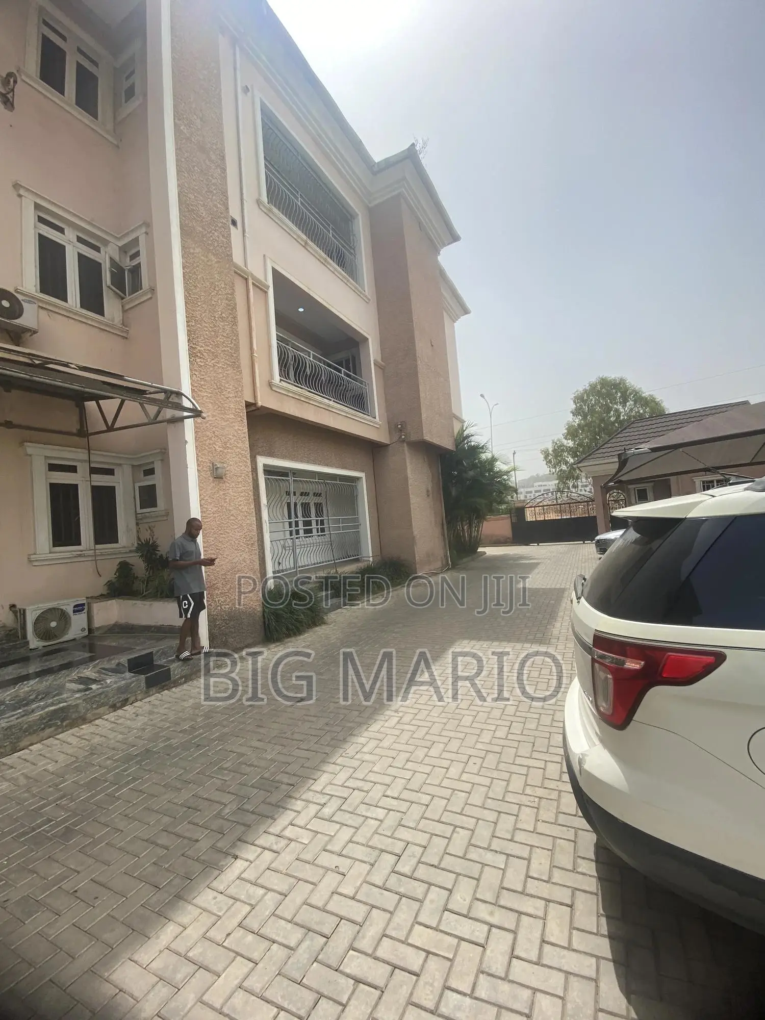 3bdrm Block of Flats in Guzape Main for rent in Guzape District