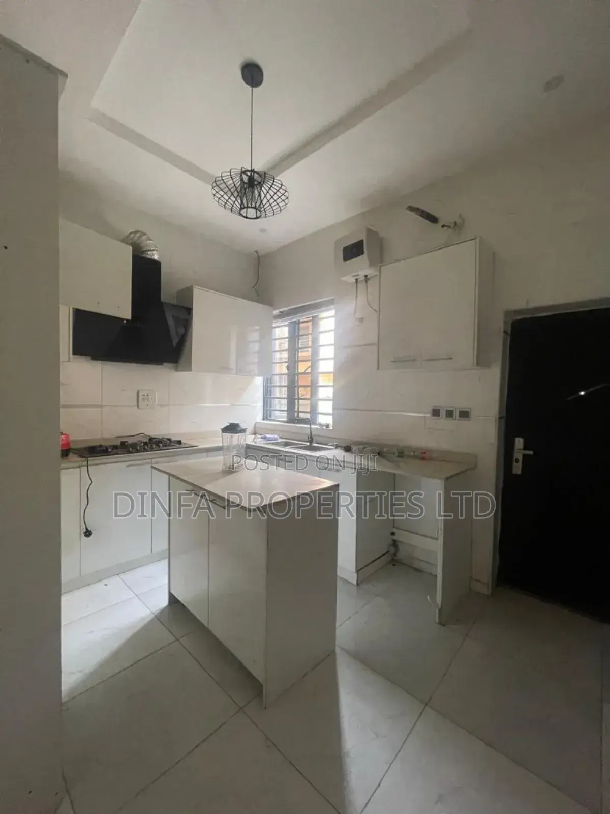 4bdrm Duplex in Ikota for rent in Ikota