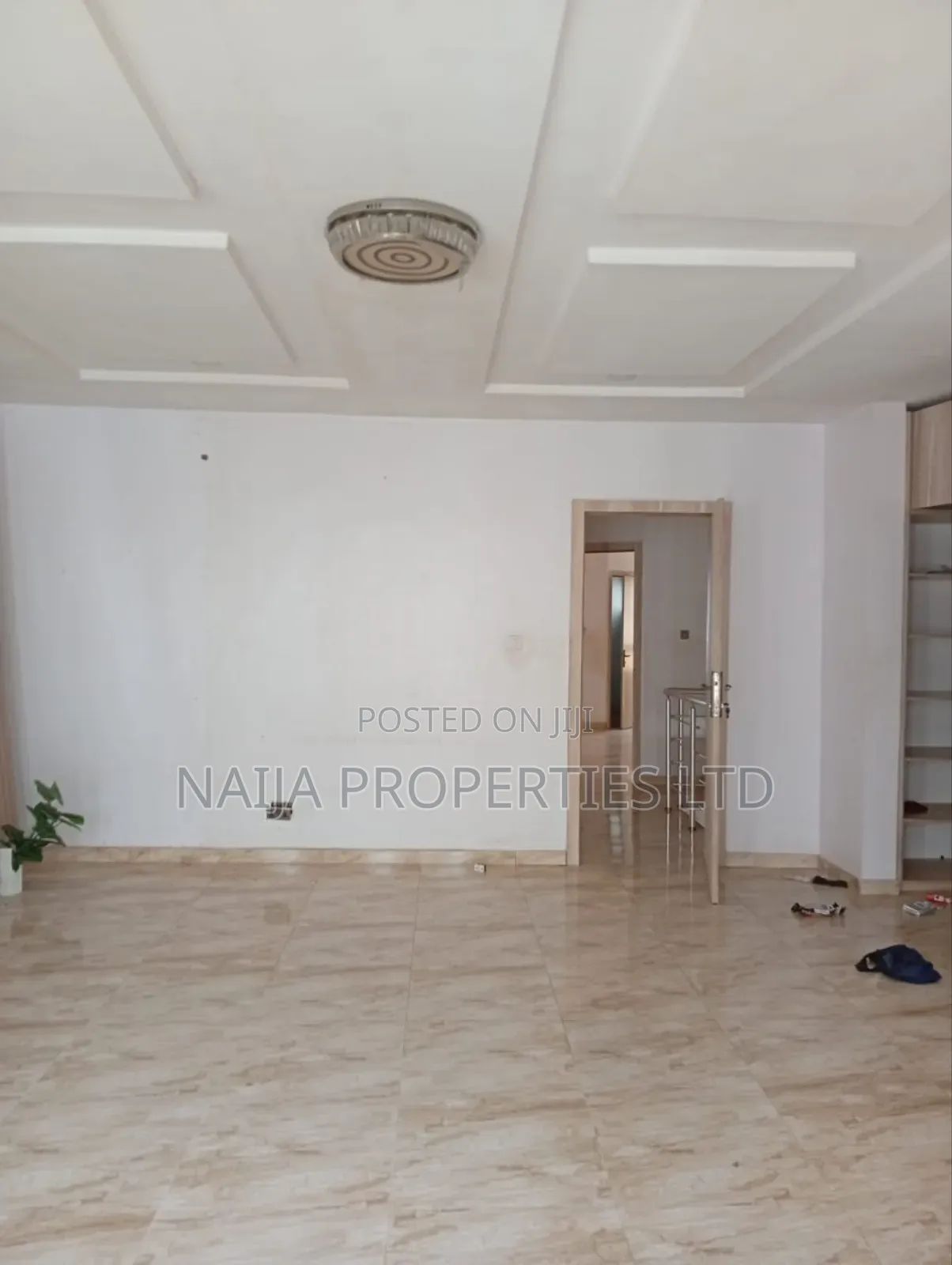 4bdrm Townhouse / Terrace in Royal Pine, Lekki for rent in Lekki