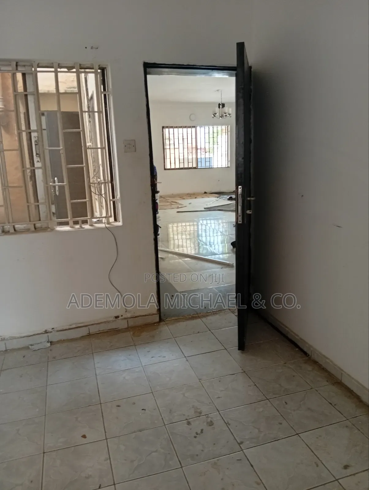 7bdrm Duplex in Bua Estate Kado for sale in Kado