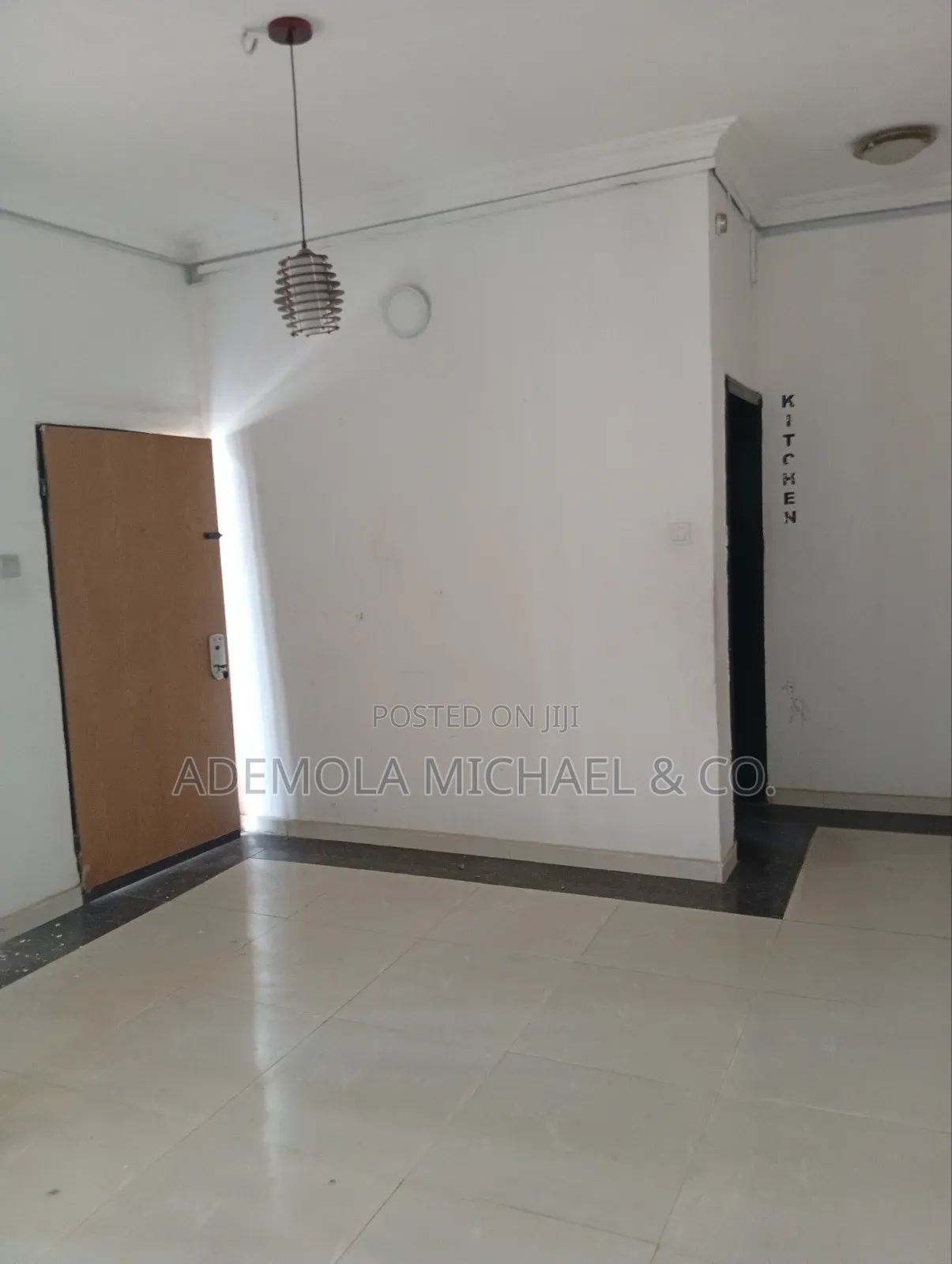 7bdrm Duplex in Bua Estate Kado for sale in Kado