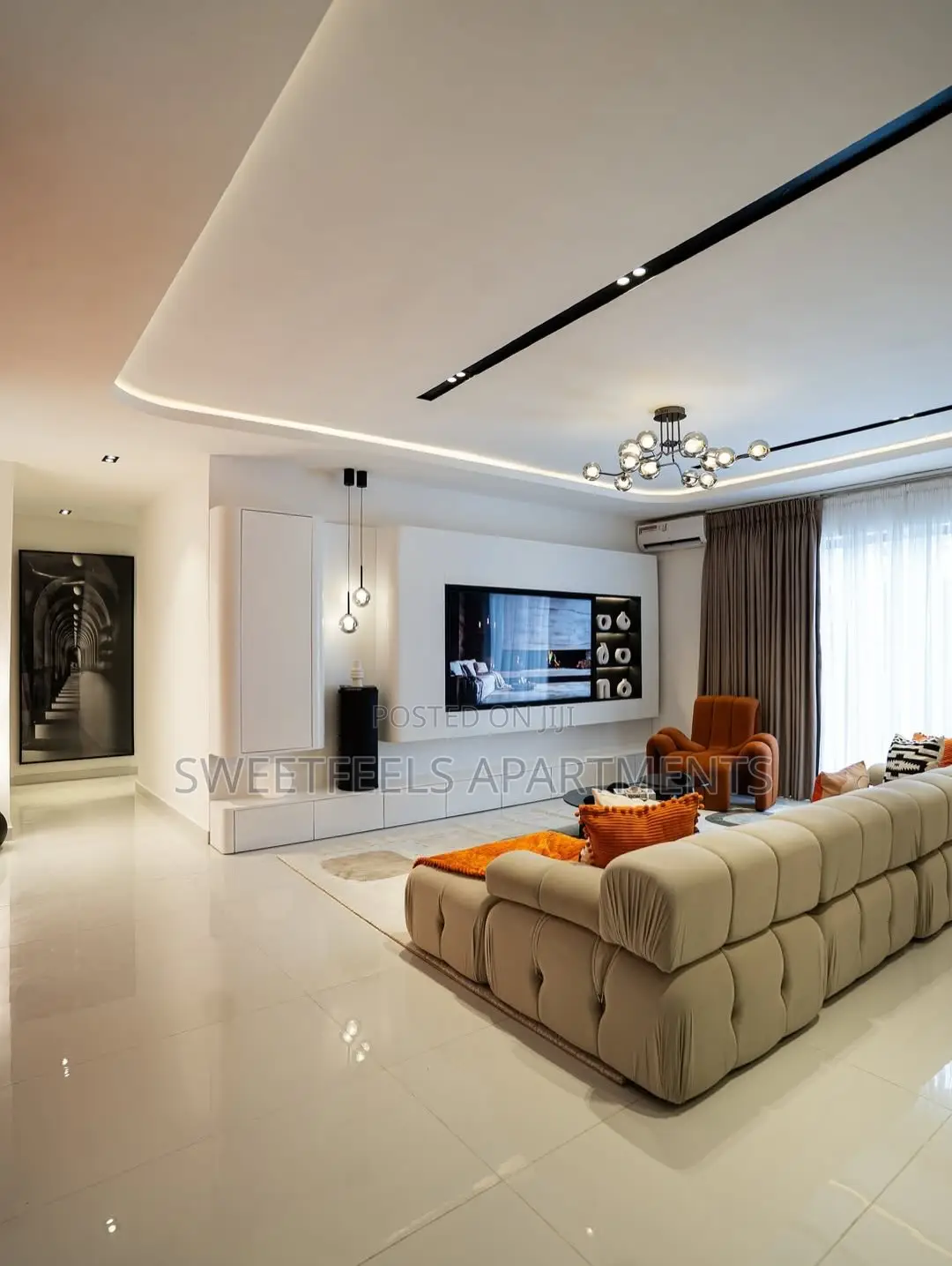 2 Bedroom With a Ps5 Game, Swimming Pool, Lounge and Gym. in Lekki Phase 1
