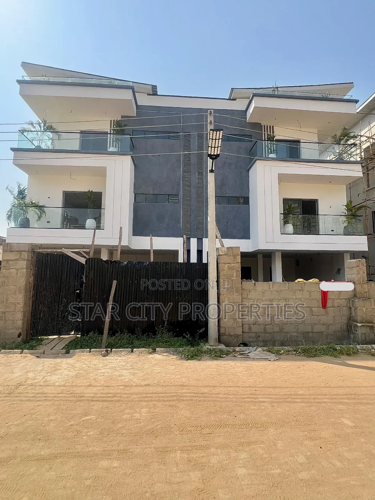 4bdrm Duplex in Ikeja Lagos for sale in Ikeja