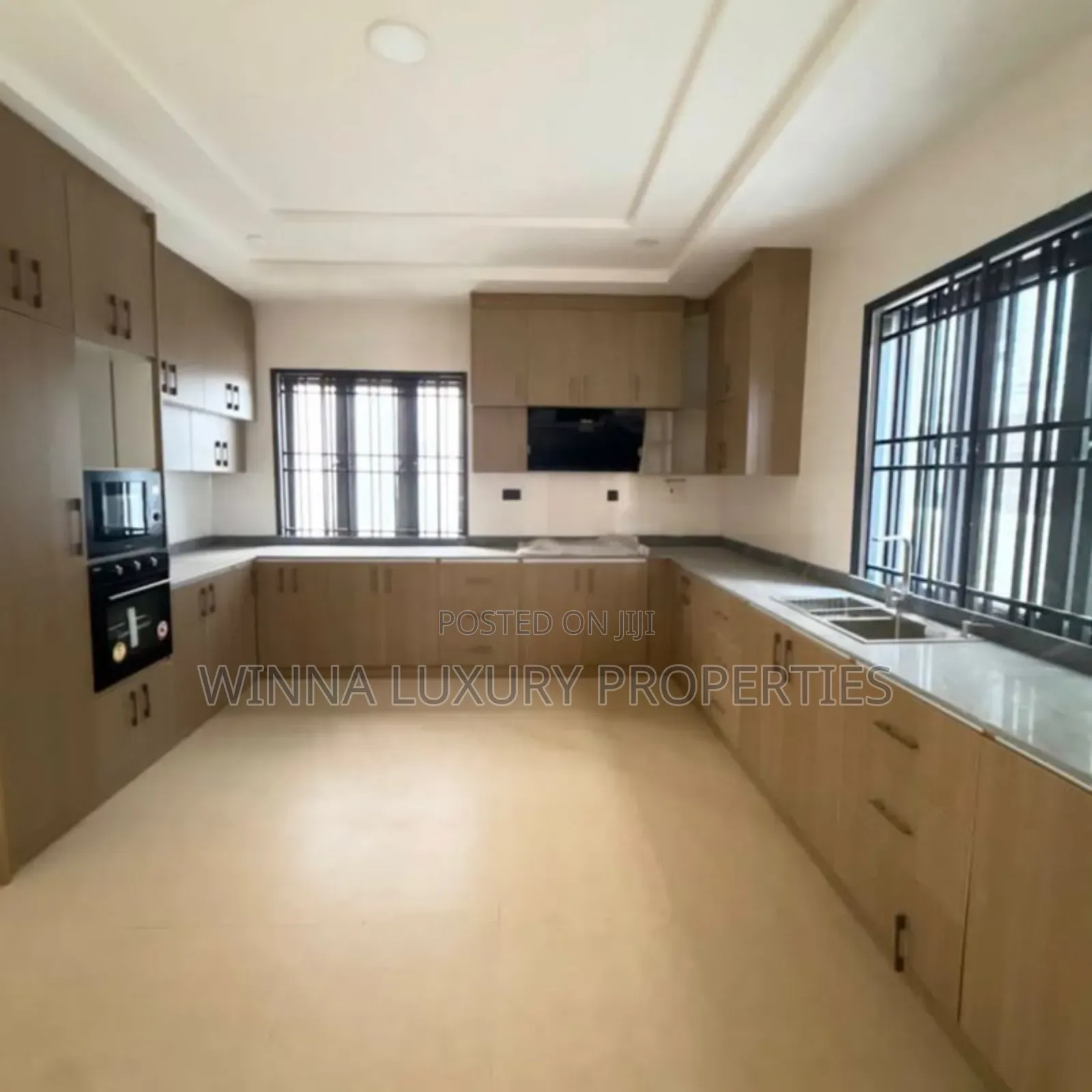 4bdrm Townhouse/Terrace in Life Camp for sale in Life Camp