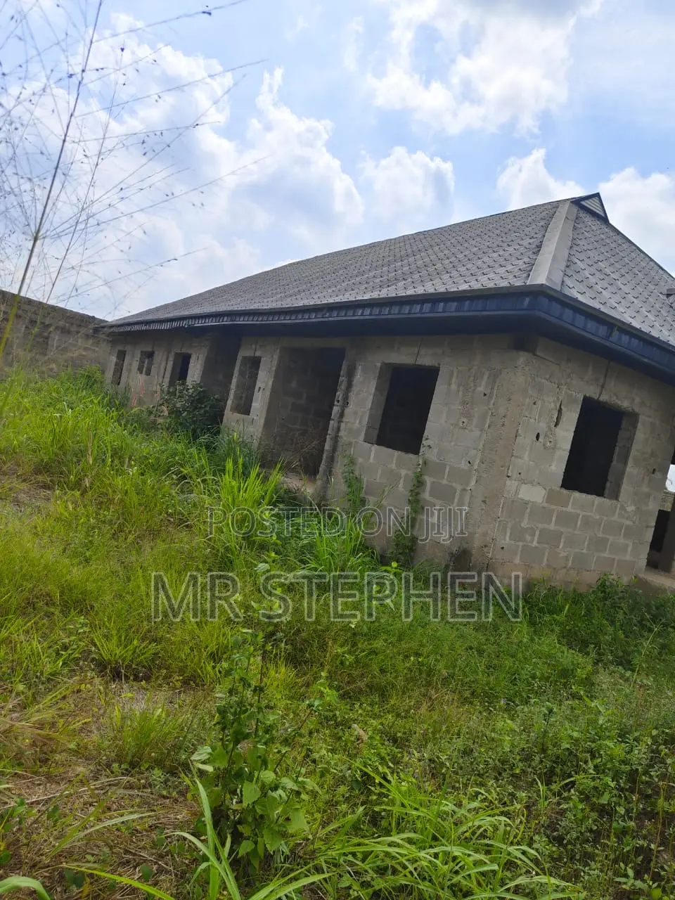 4 Uncompleted Bungalow for Sale in Mowe in Obafemi-Owode